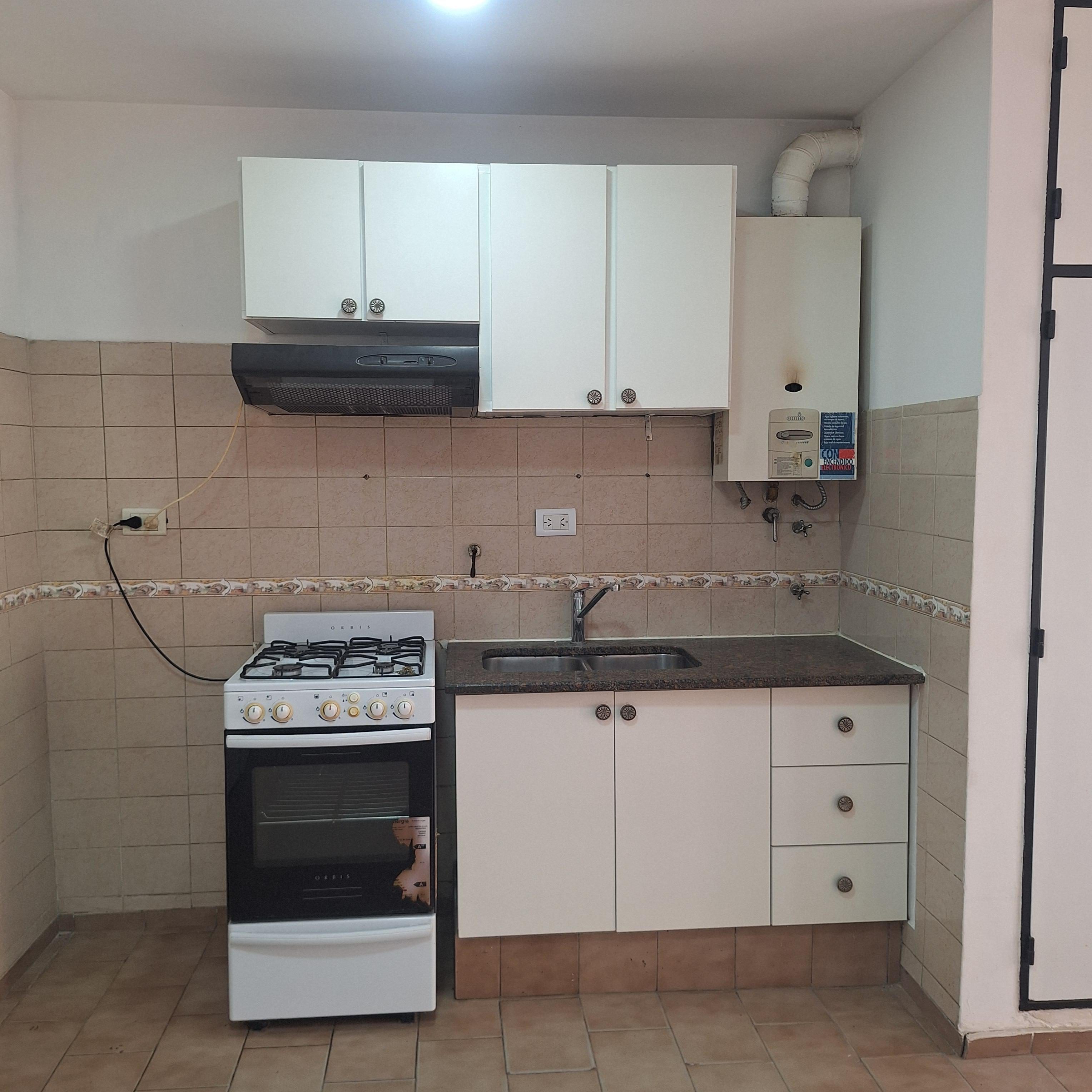 DEPARTAMENTO EN ALQUILER AMOBLADO