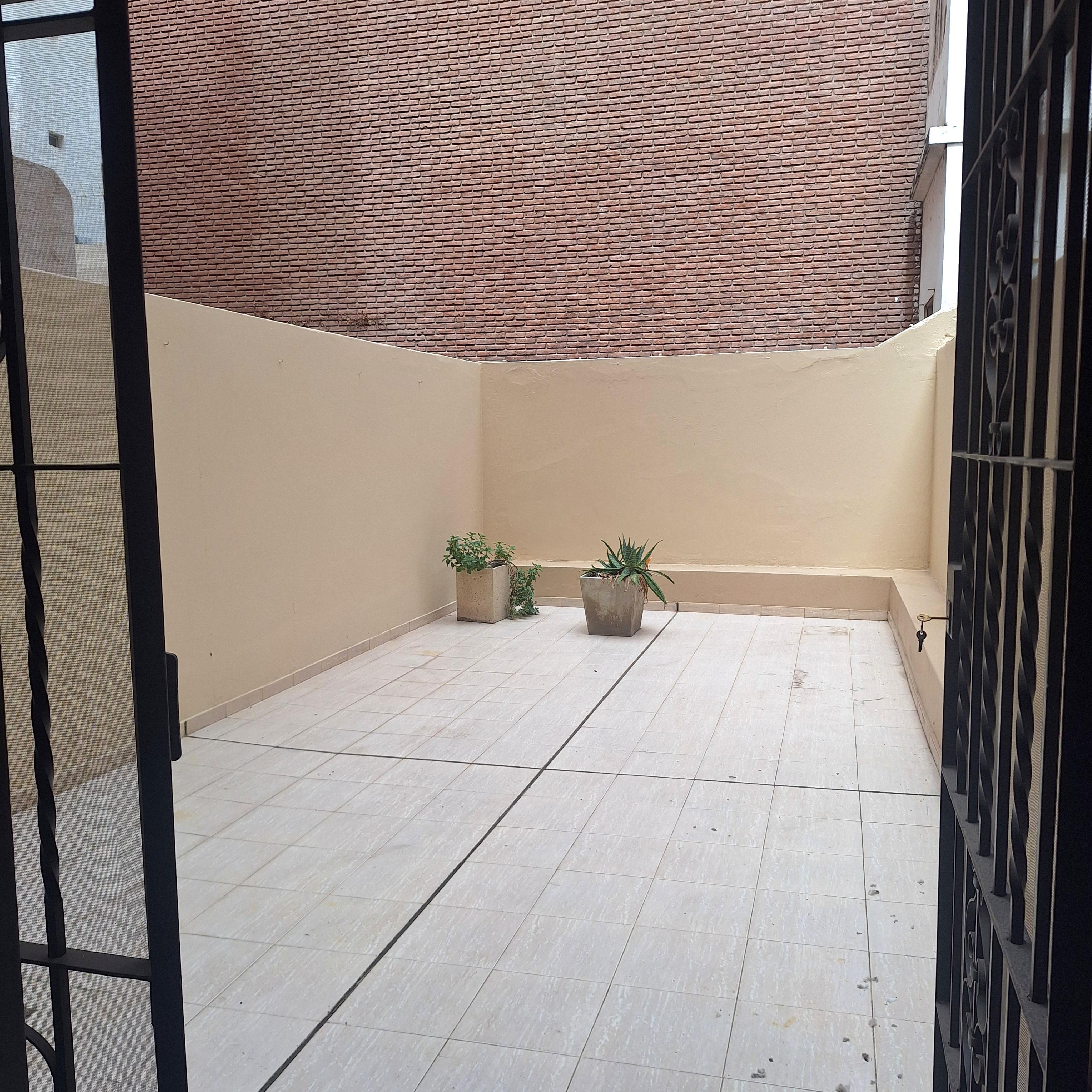 DEPARTAMENTO EN ALQUILER AMOBLADO