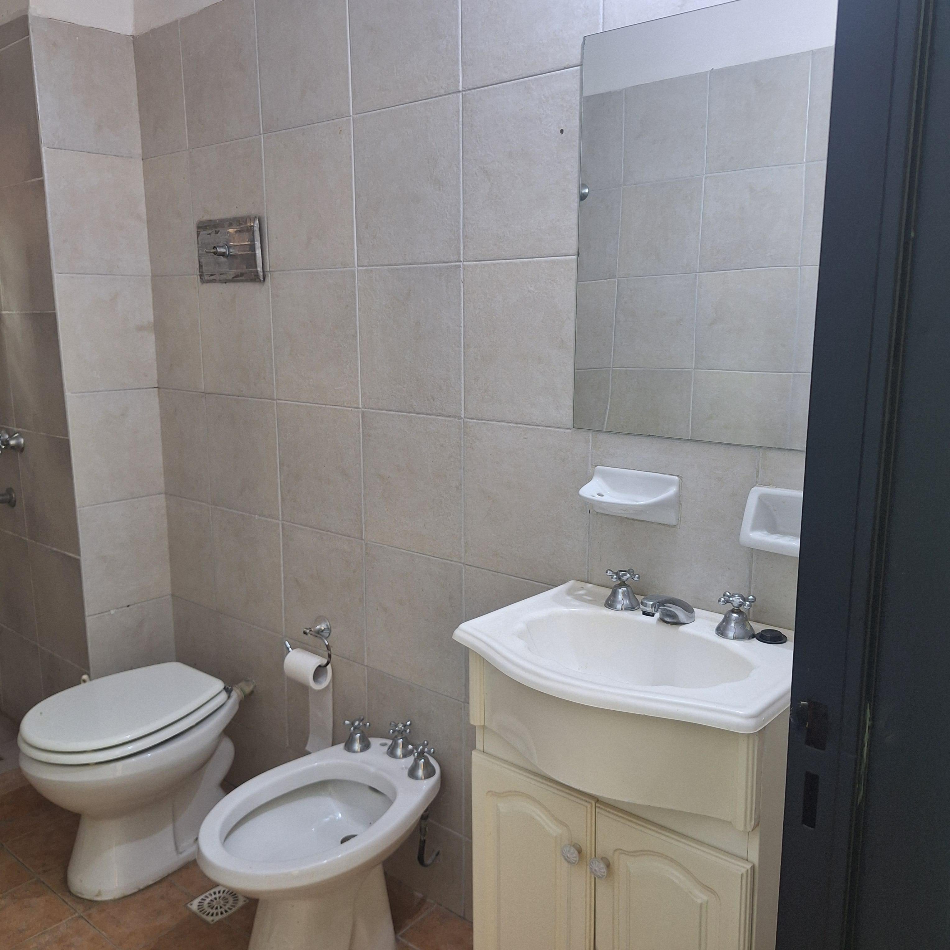 DEPARTAMENTO EN ALQUILER AMOBLADO