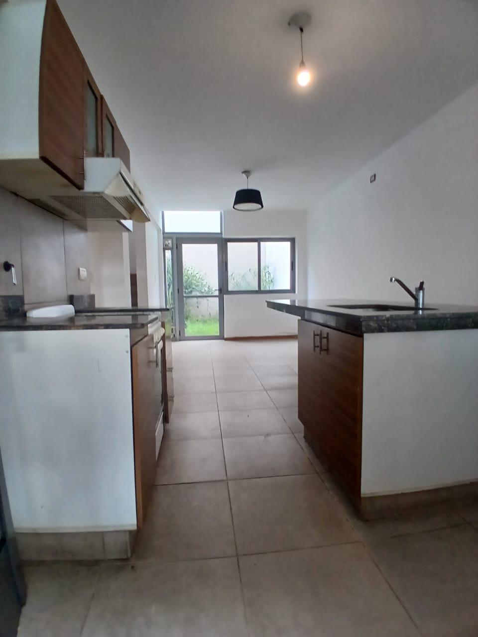 SUPER OPORTUNIDAD!!  ALQUILO DUPLEX 2 DORMITORIOS GARAGE-PATIO-TERRAZA