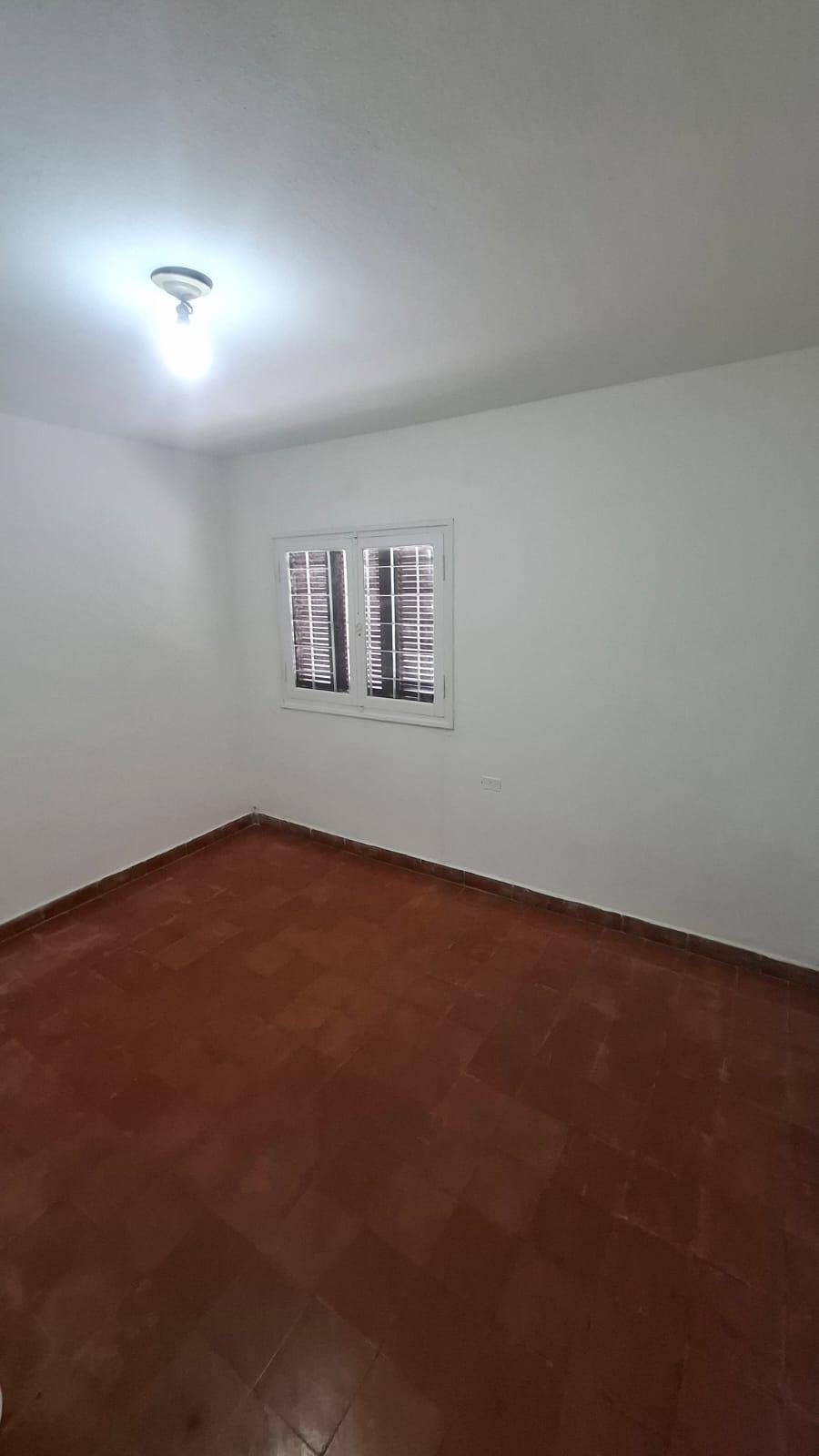 CASA  EN VENTA BARRIO LOS PARAISOS