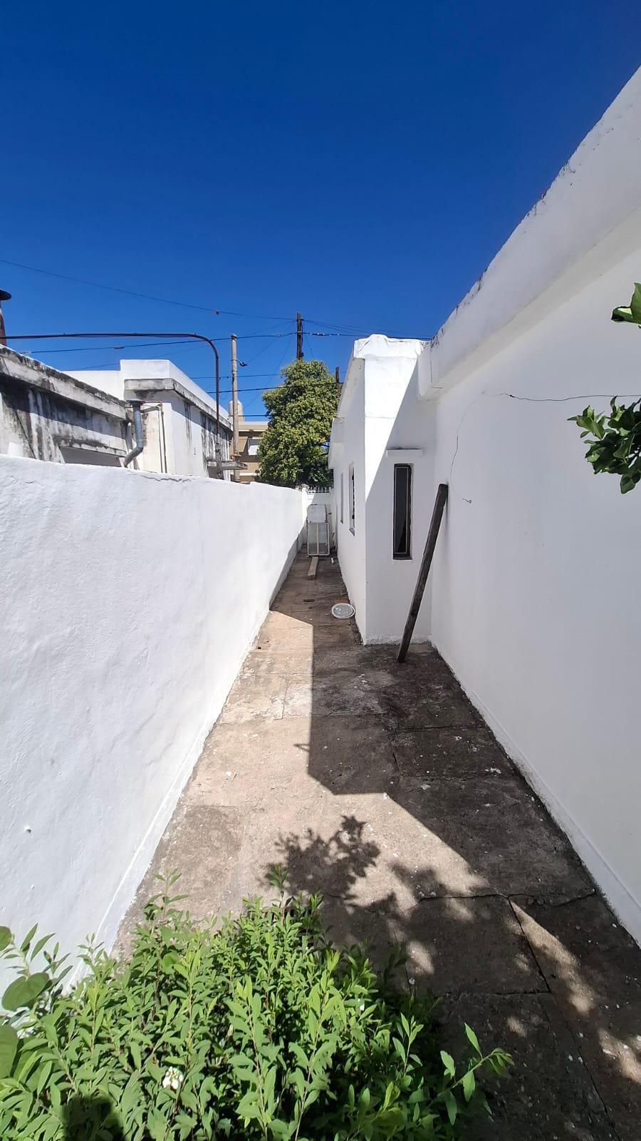 CASA  EN VENTA BARRIO LOS PARAISOS