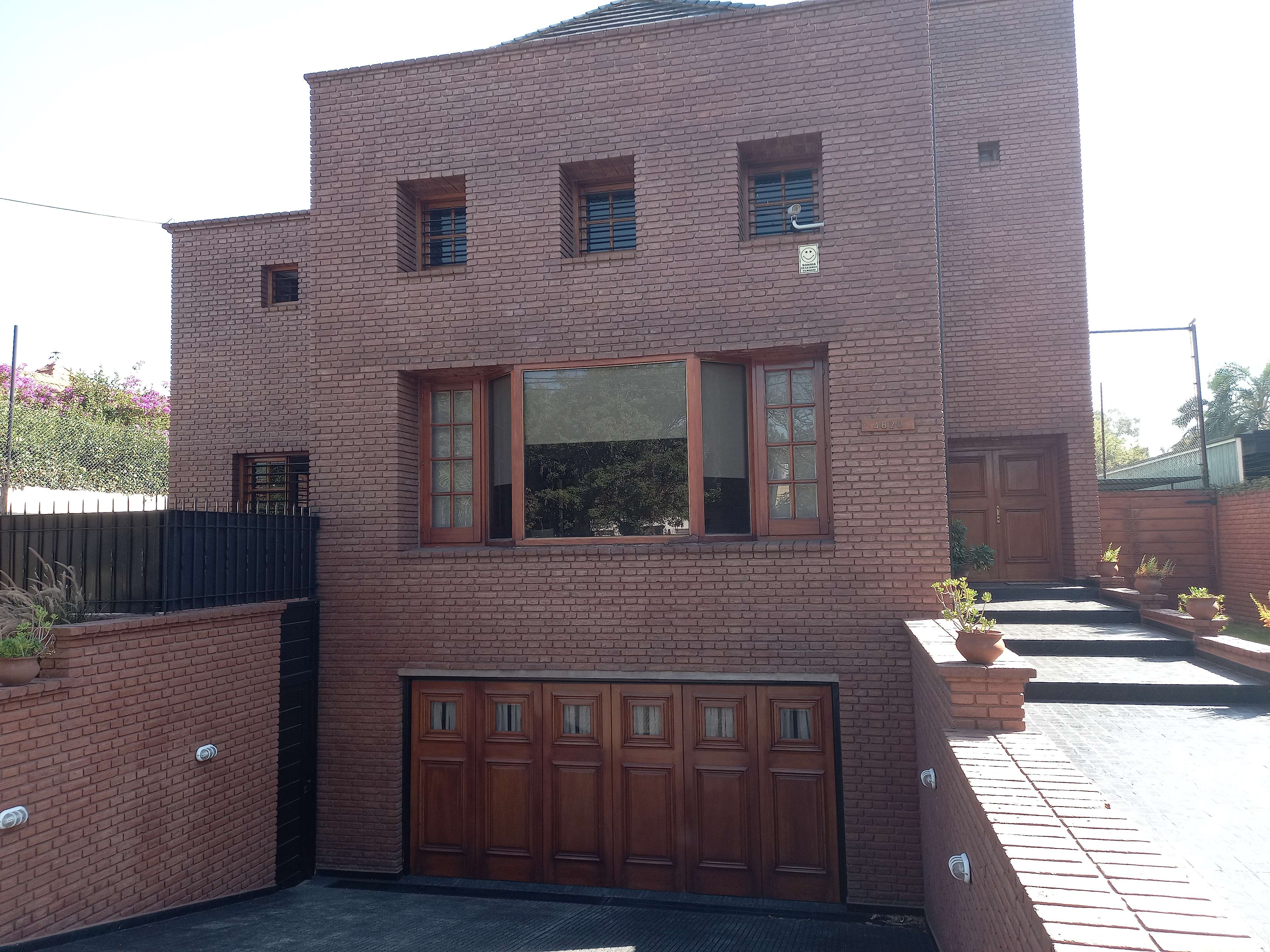 CASA EN VENTA BARRIO ALEJANDRO CENTENO