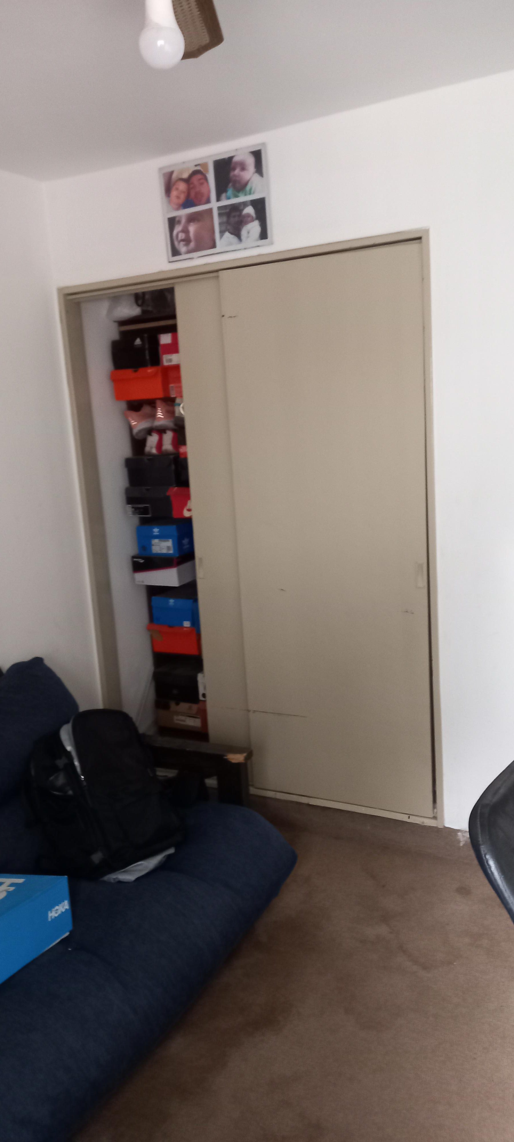 CASA EN VENTA BARRIO POETA LUGONES