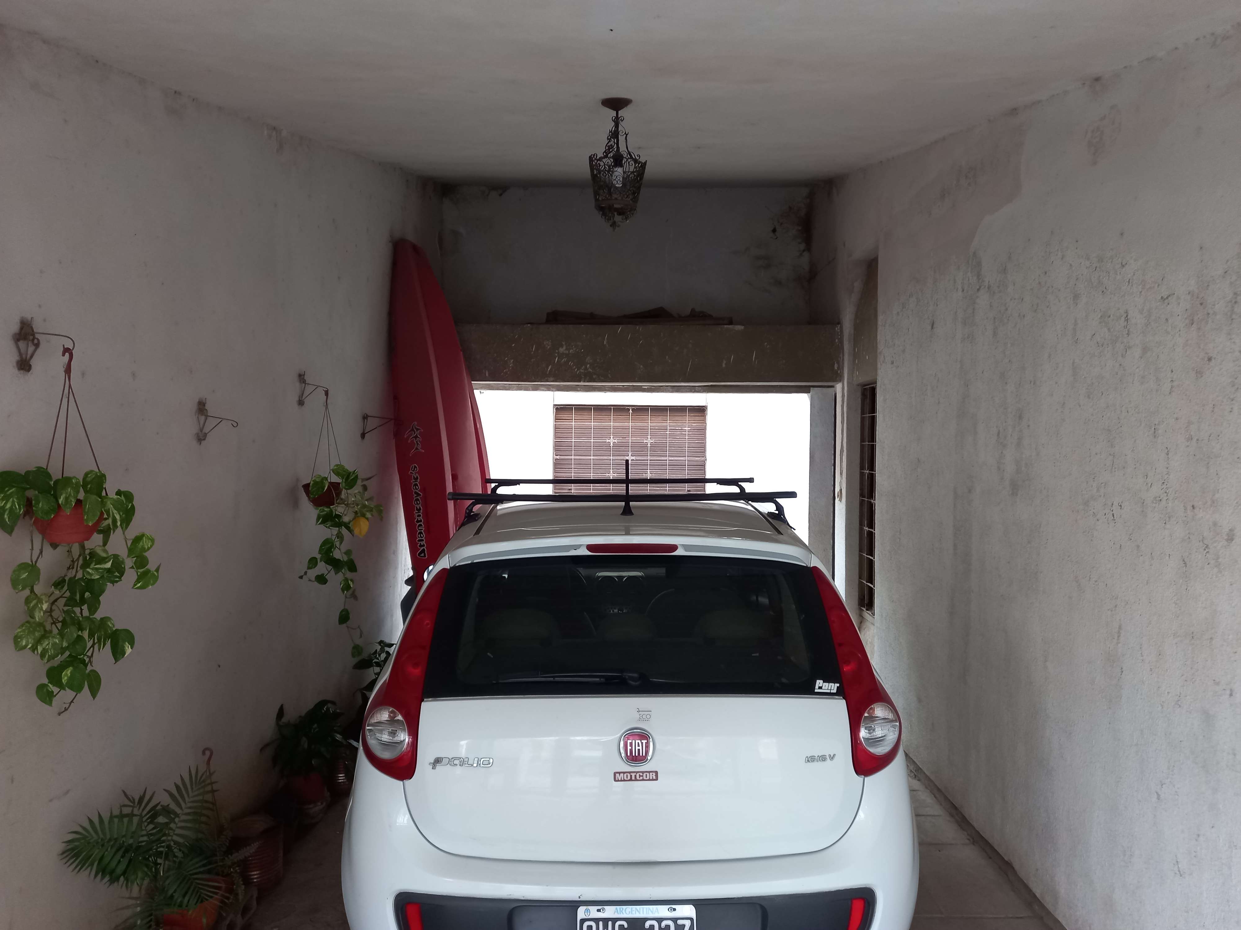 CASA EN VENTA BARRIO POETA LUGONES