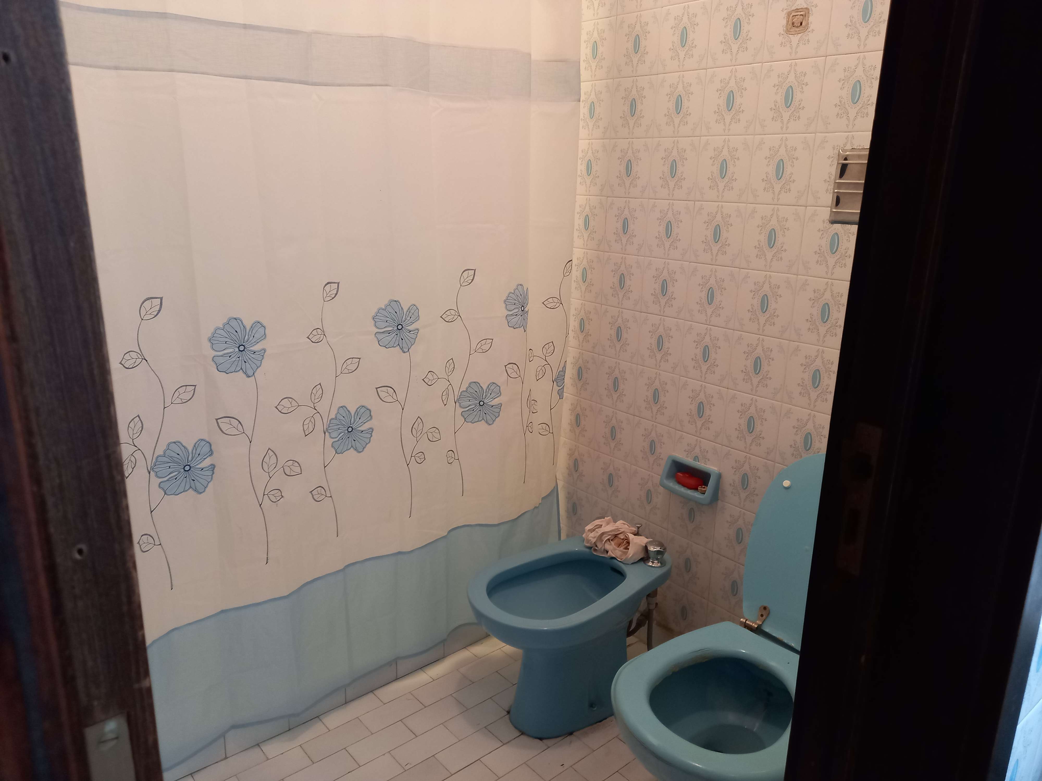 CASA EN VENTA SOBRE CAMINO A 60 CUADRAS