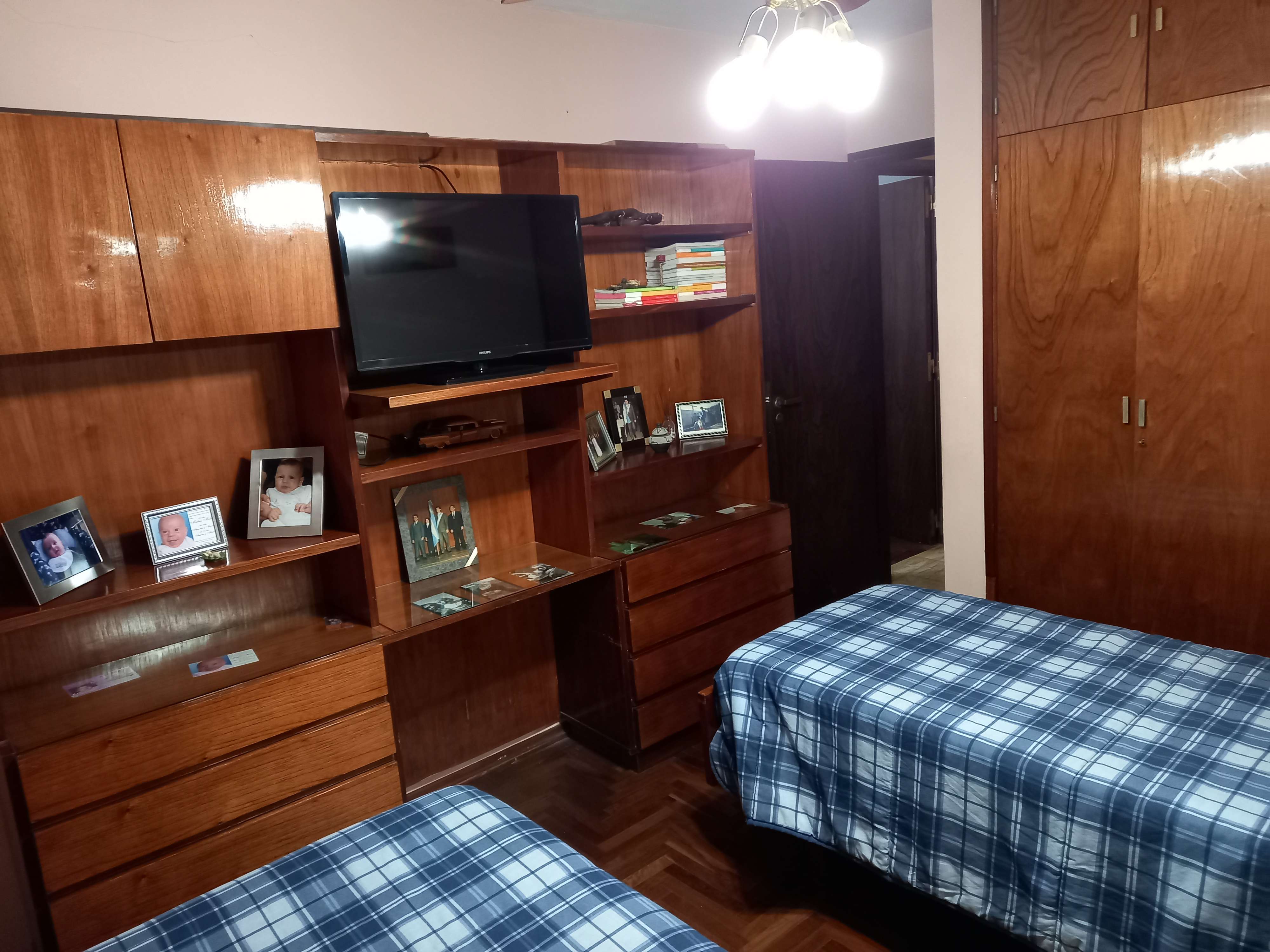 CASA EN VENTA SOBRE CAMINO A 60 CUADRAS