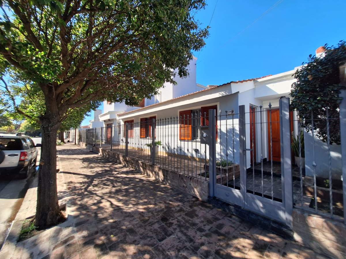 CASA Y DEPARTAMENTO EN VENTA BARRIO MARQUES DE SOBREMONTE