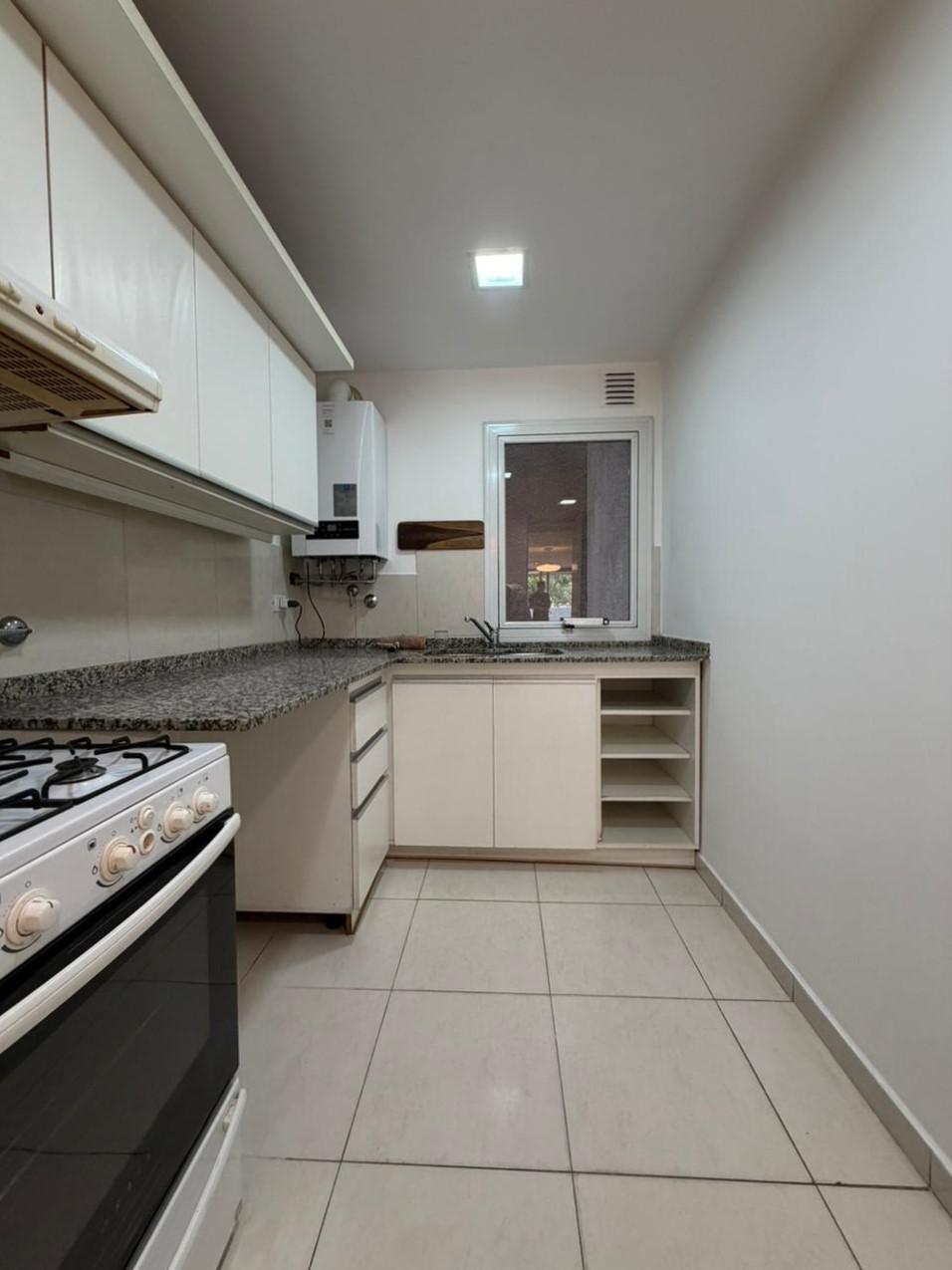 OPORTUNIDAD UNICA EN NUEVA CÓRDOBA DEPTO 3 DORM 2 COCHERAS EDIF CON AMENITIES