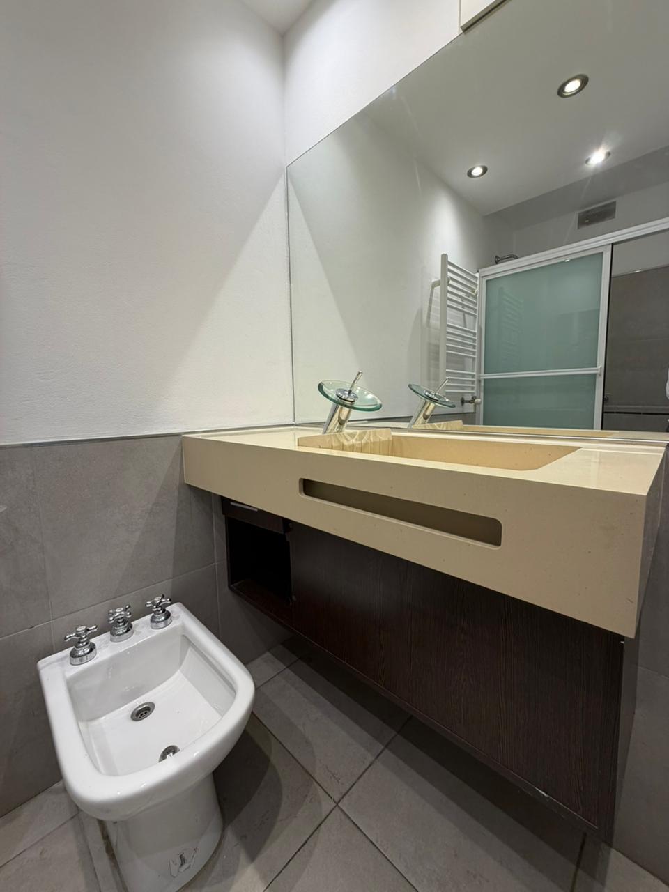 OPORTUNIDAD UNICA EN NUEVA CÓRDOBA DEPTO 3 DORM 2 COCHERAS EDIF CON AMENITIES