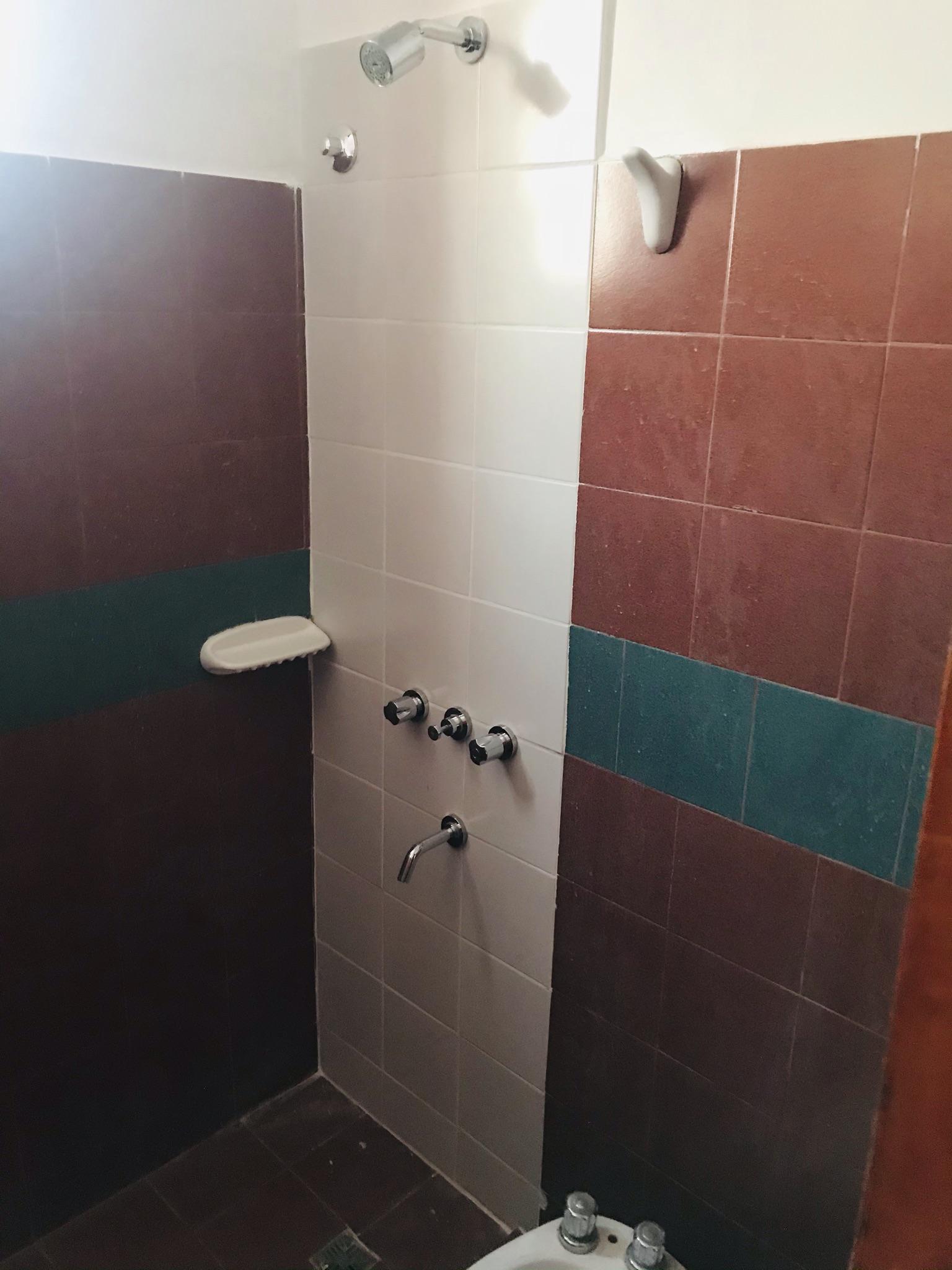 ALQUILER DEPARTAMENTO TIPO DUPLEX 2 DORMITORIOS EN BARRIO ROSEDAL