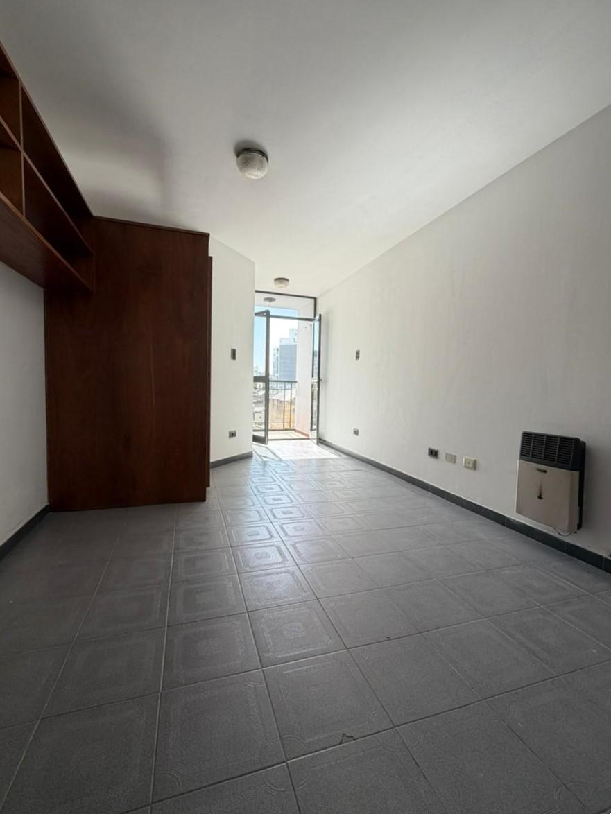 DEPTO UN DORM CON DOS BALCONES A MTS DE CASA DE GOBIERNO EXCELENTE OPORTUNIDAD