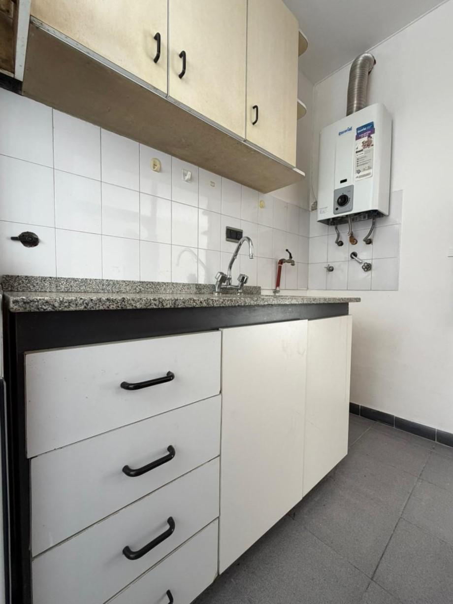 DEPTO UN DORM CON DOS BALCONES A MTS DE CASA DE GOBIERNO EXCELENTE OPORTUNIDAD