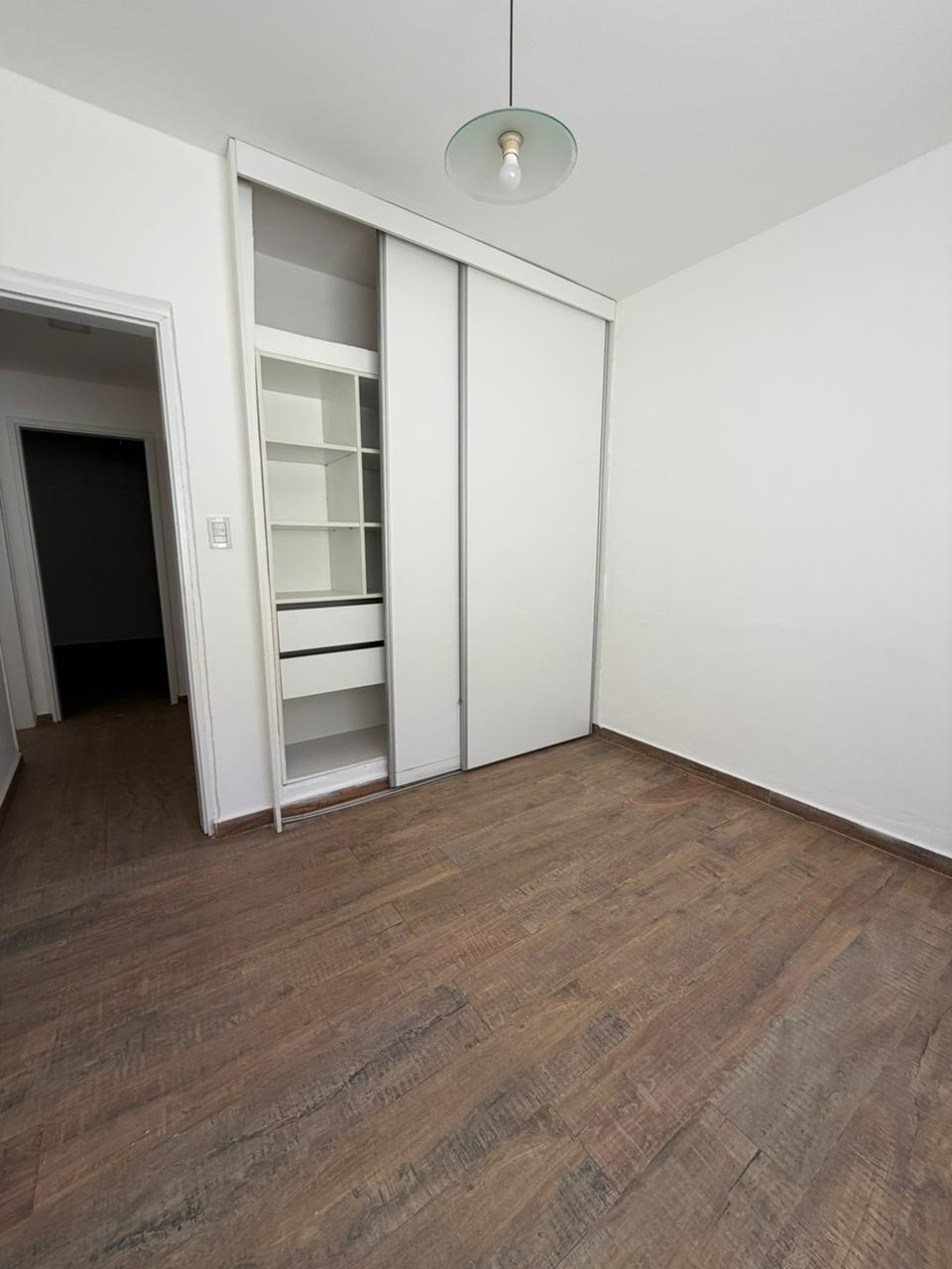 HERMOSO DEPTO 2 DORM AV. PARRAVICINI B CENTRO AMERICA ¡SIN EXPENSAS!