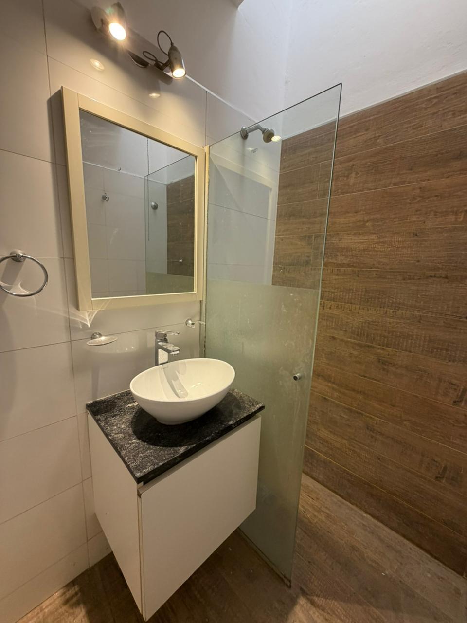 HERMOSO DEPTO 2 DORM AV. PARRAVICINI B CENTRO AMERICA ¡SIN EXPENSAS!