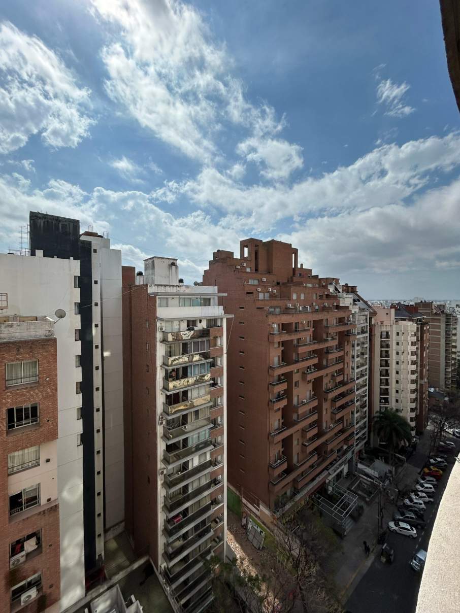 TORRE ELYSE, PILETA GIMANSIO SEGURIDAD, DEPTO 3 DORM EN VENTA