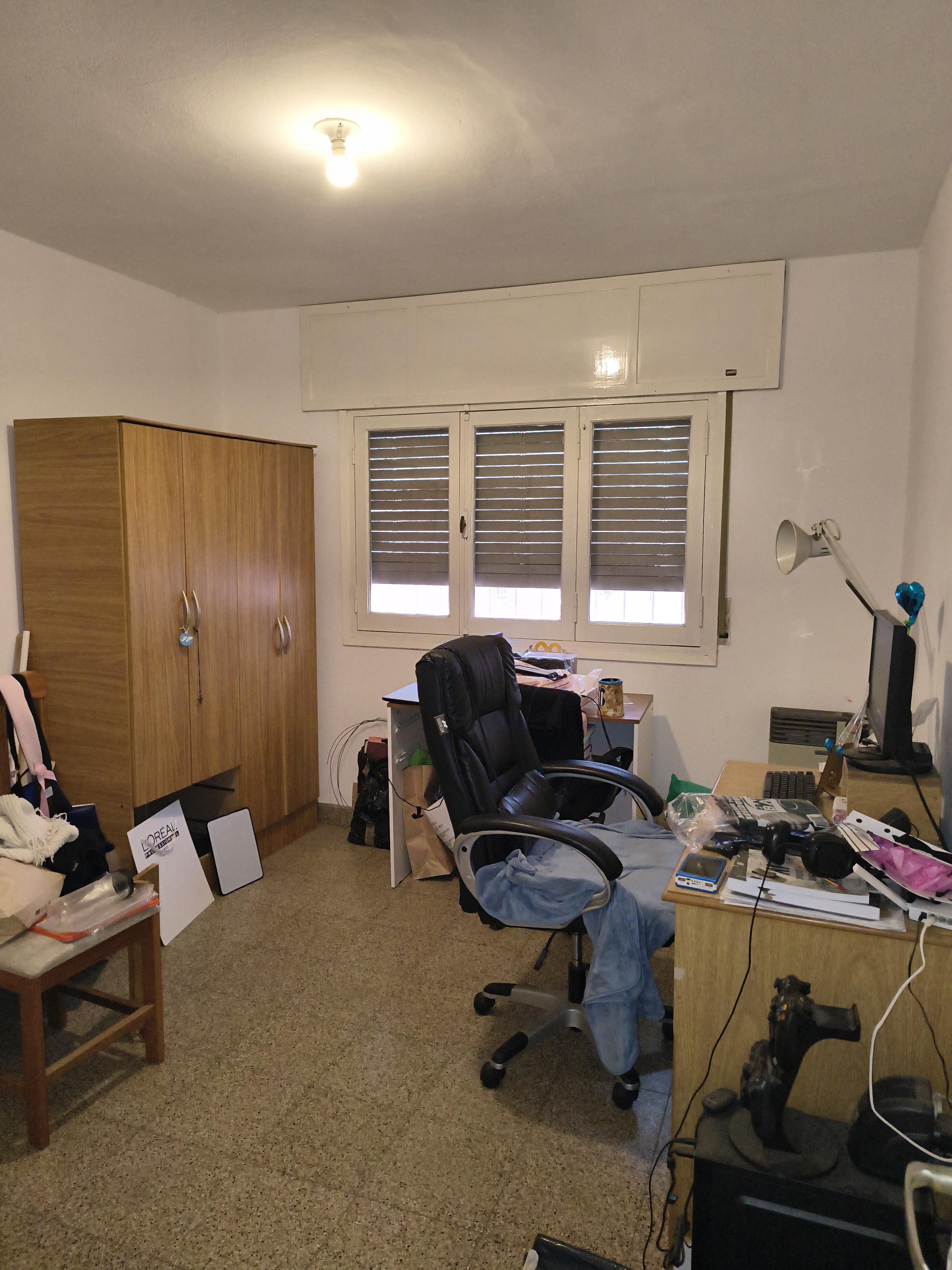 Excelente departamento de dos dormitorios, patio y asador