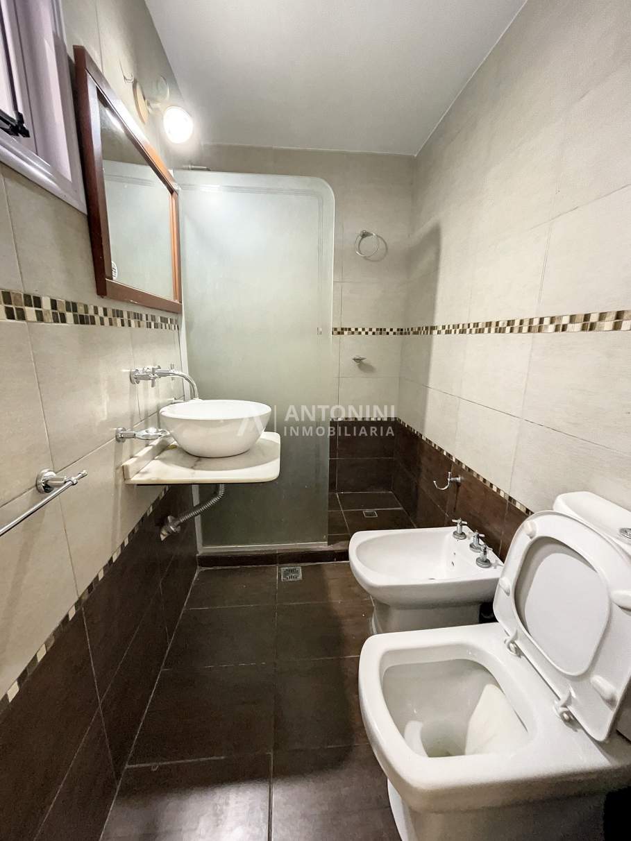 DUPLEX EN VENTA de 3 dormitorios en Cerro Chico