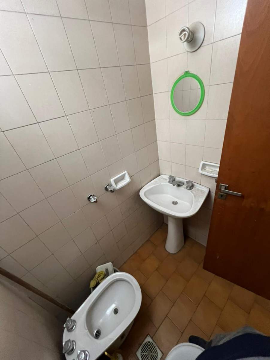 VENTA OFICINA CON COCHERA EN CENTRO EDIFICIO SIRIO LIBANES