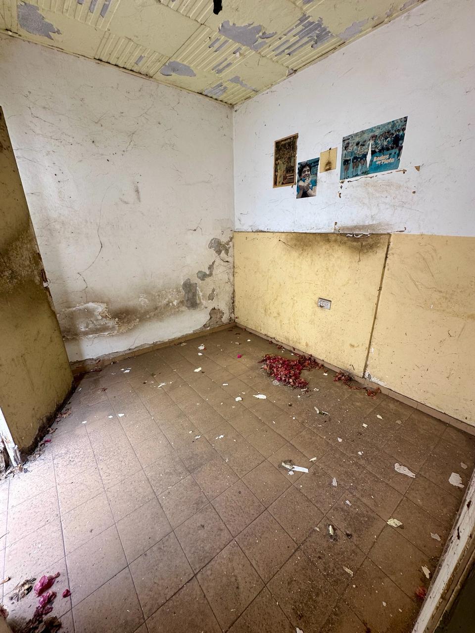 OPORTUNIDAD VENTA CASA  A RECICLAR CENTRICA 10 AMBIENTES