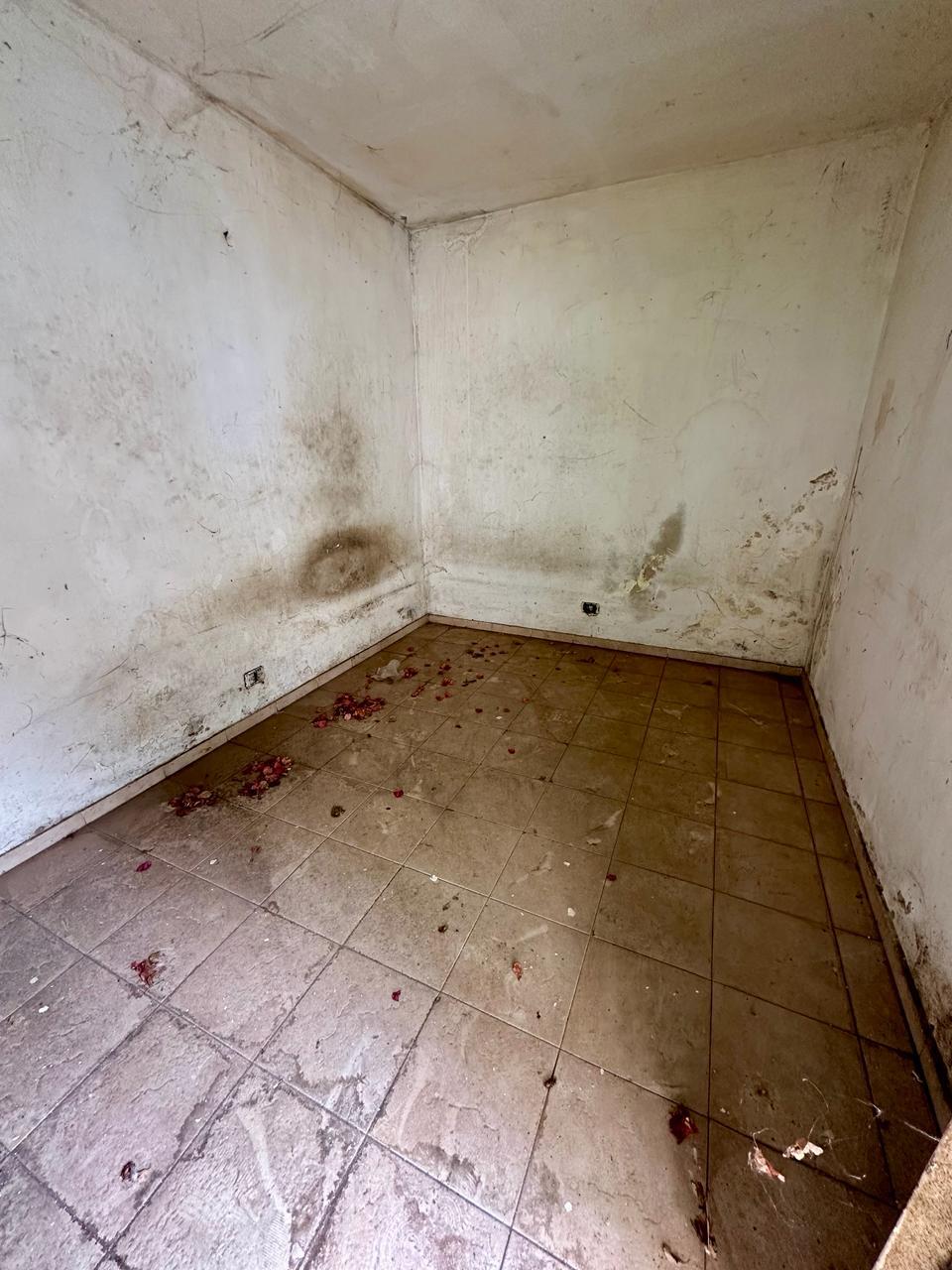 OPORTUNIDAD VENTA CASA  A RECICLAR CENTRICA 10 AMBIENTES