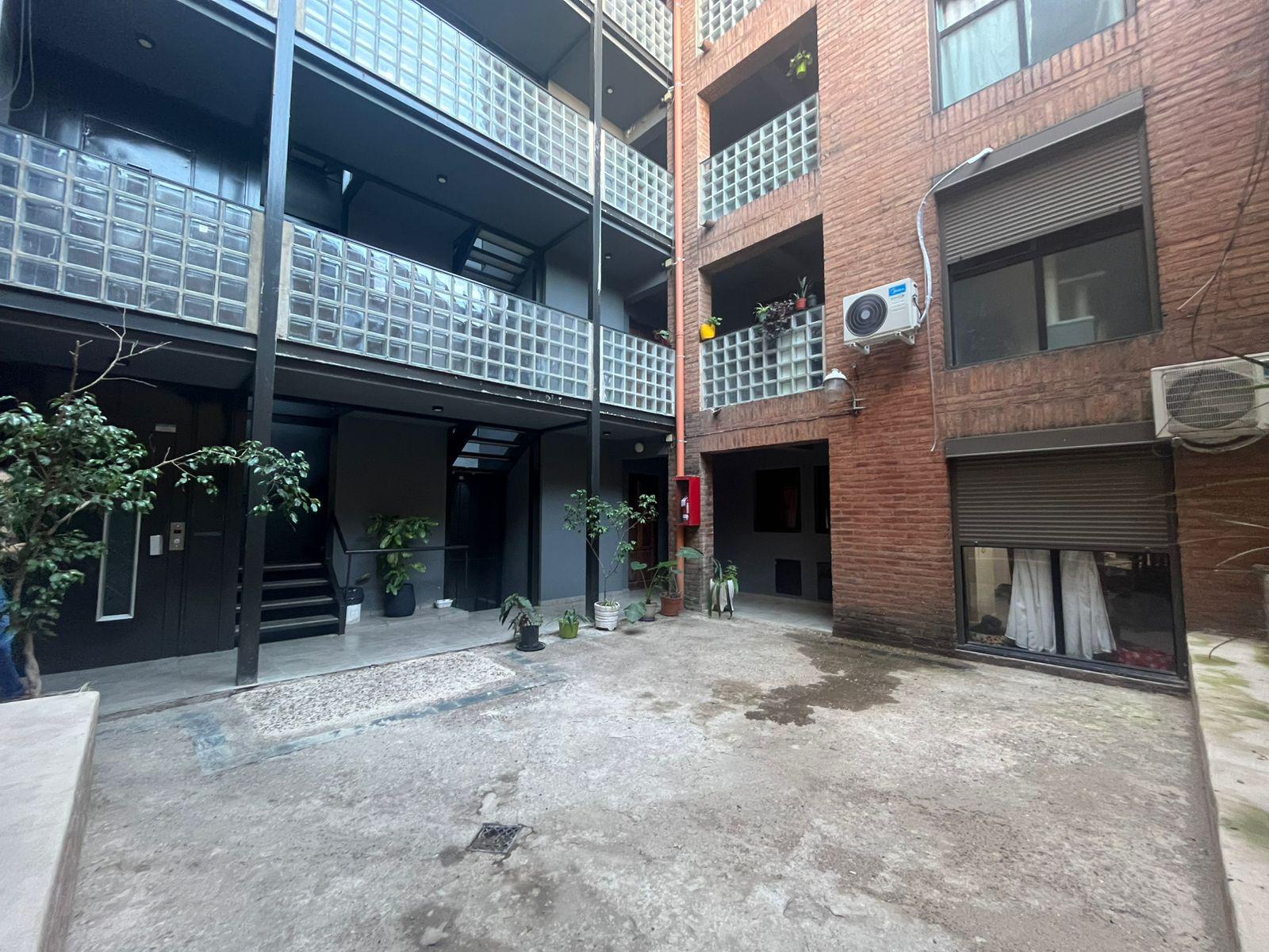 ALQUILO DPTO DOS DOR Y ESCRITORIO AMPLIA TERRAZA SE ACEPTA MASCOTA A METROS NUEVO CENTRO SHOPPING