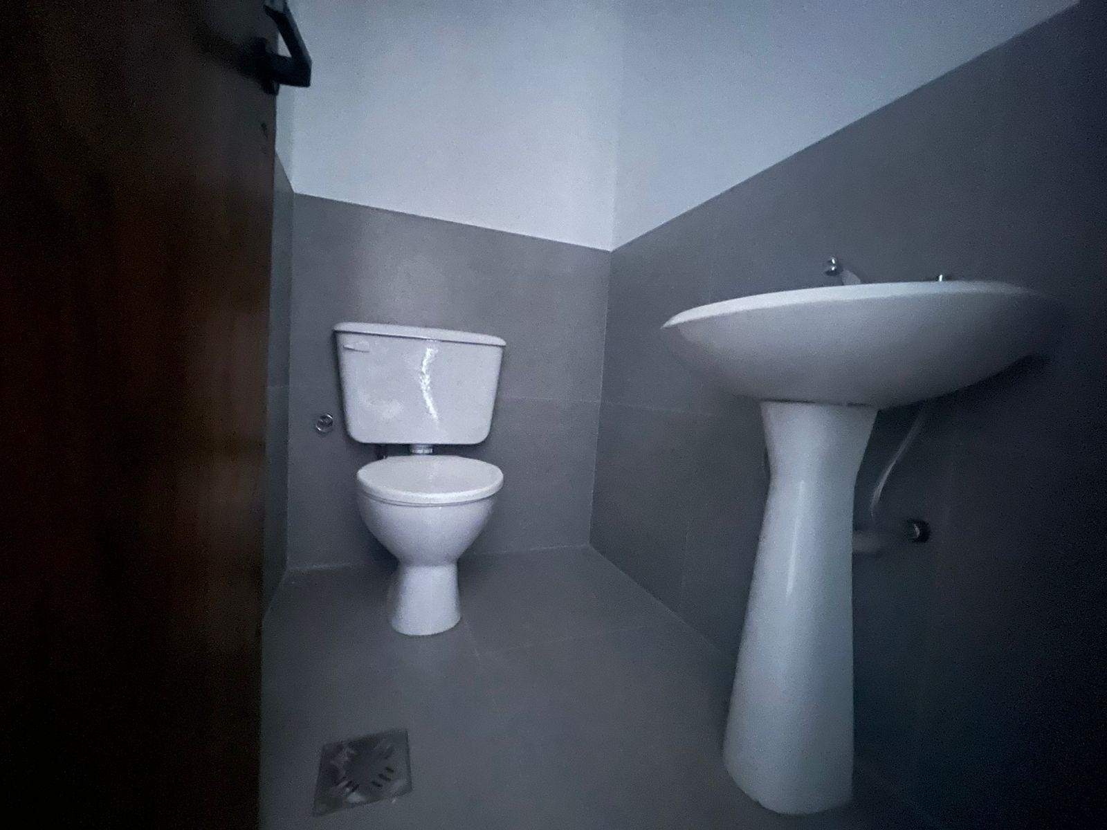 ALQUILO DPTO DOS DOR Y ESCRITORIO AMPLIA TERRAZA SE ACEPTA MASCOTA A METROS NUEVO CENTRO SHOPPING