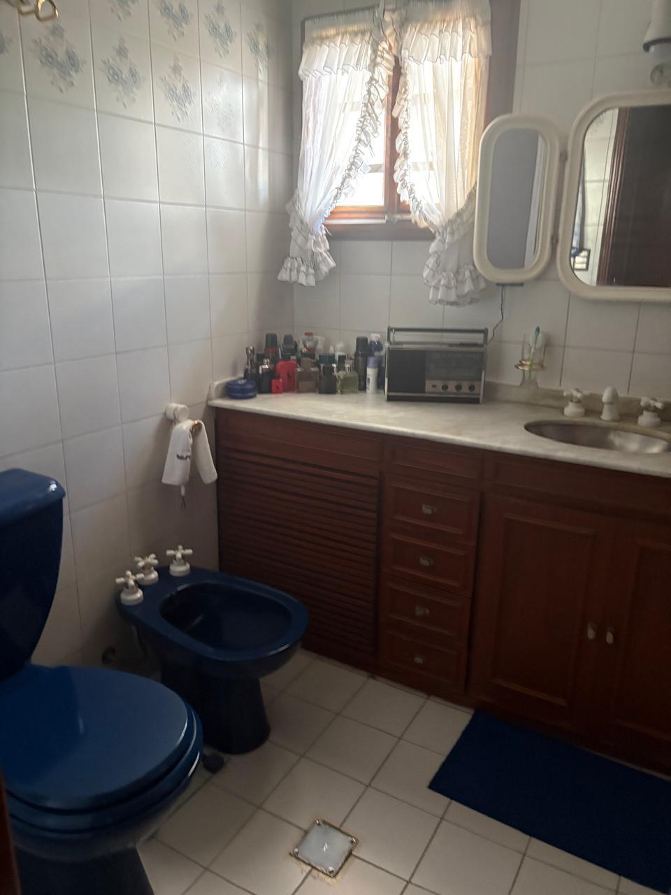 Se alquila casa en Barrio Cofico apta alquiler comercial