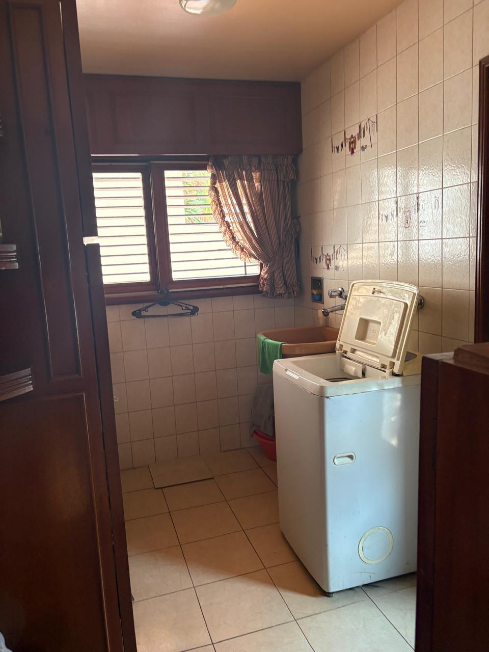 Se alquila casa en Barrio Cofico apta alquiler comercial