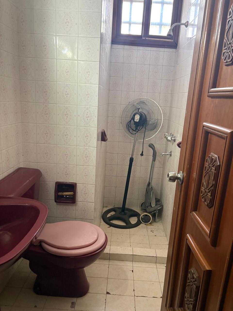 Se alquila casa en Barrio Cofico apta alquiler comercial