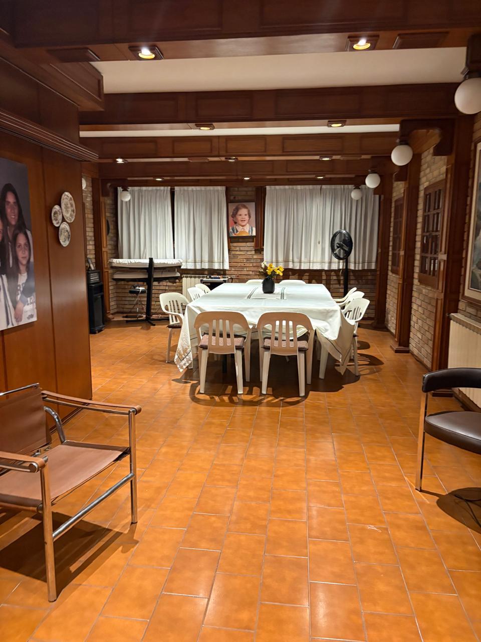 Se alquila casa en Barrio Cofico apta alquiler comercial