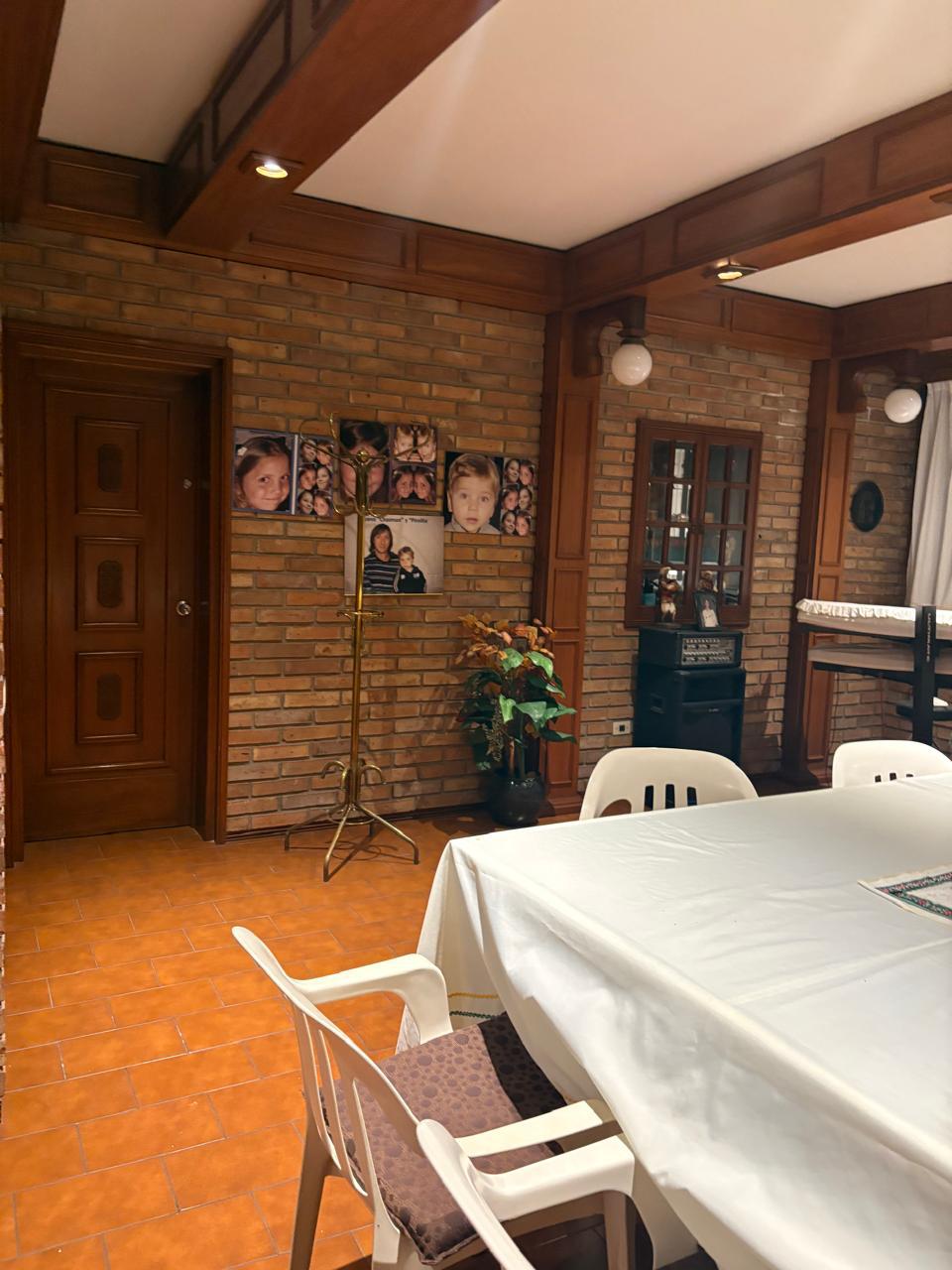 Se alquila casa en Barrio Cofico apta alquiler comercial