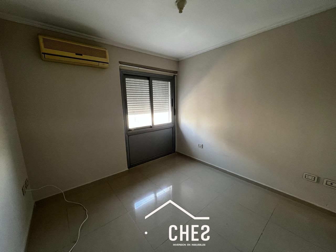 Departamento en Alquiler en Altos de Villa sol de 1 dorm cocina separada pileta y seguridad 24 hs