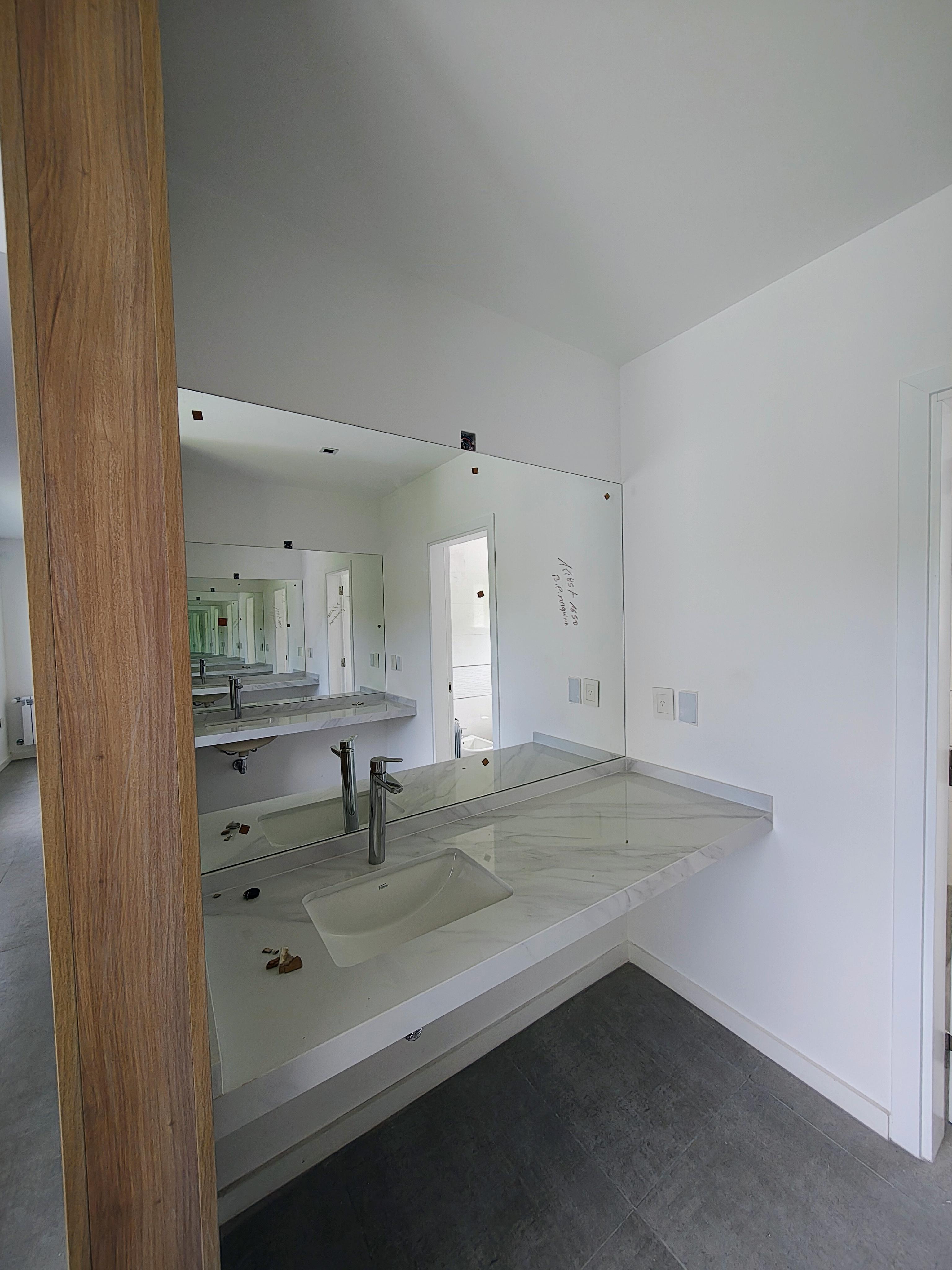 Q2 MENDIOLAZA BARRIO CERRADO VENDO A ESTRENAR MODERNA CASA