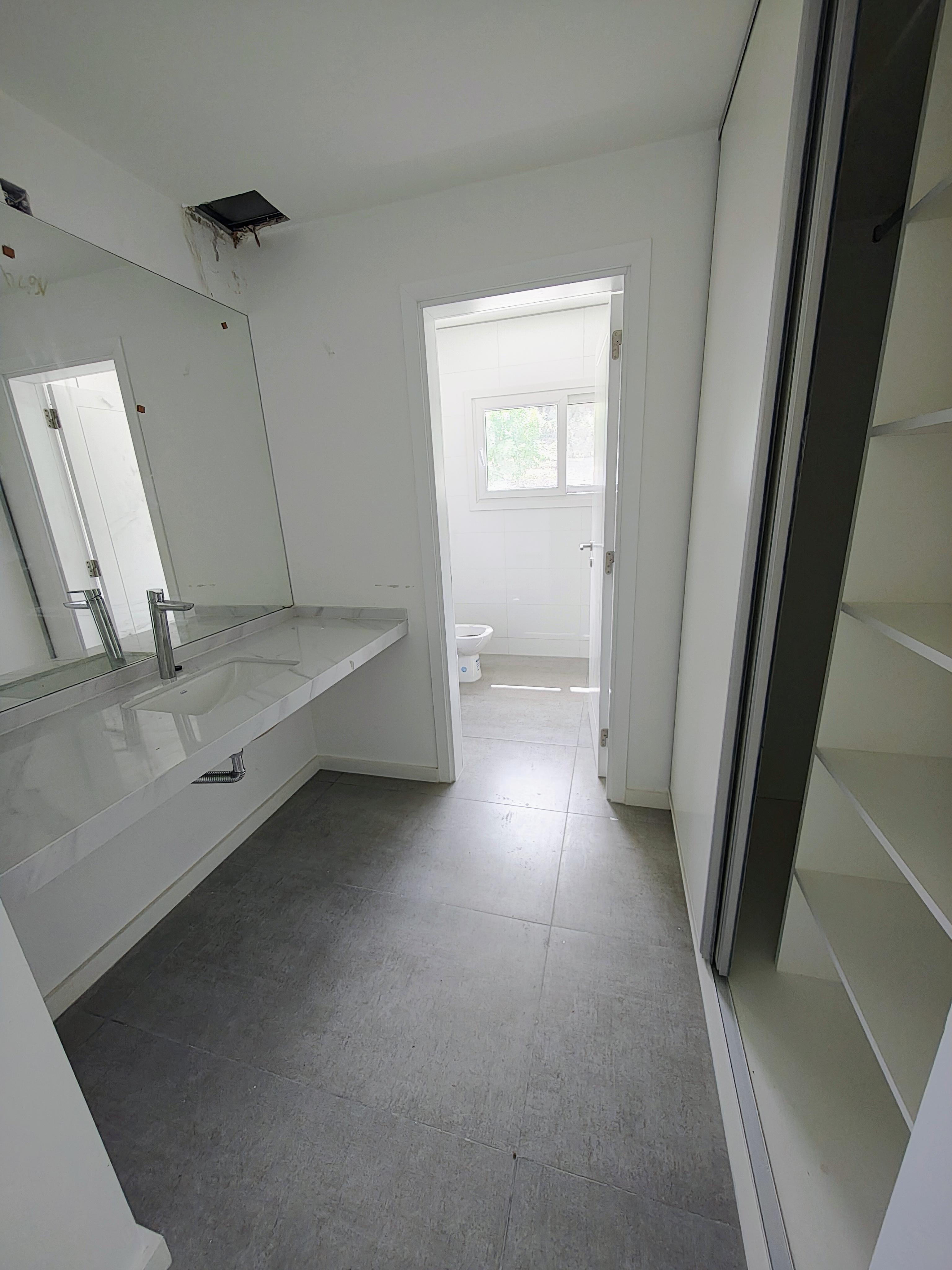 Q2 MENDIOLAZA BARRIO CERRADO VENDO A ESTRENAR MODERNA CASA