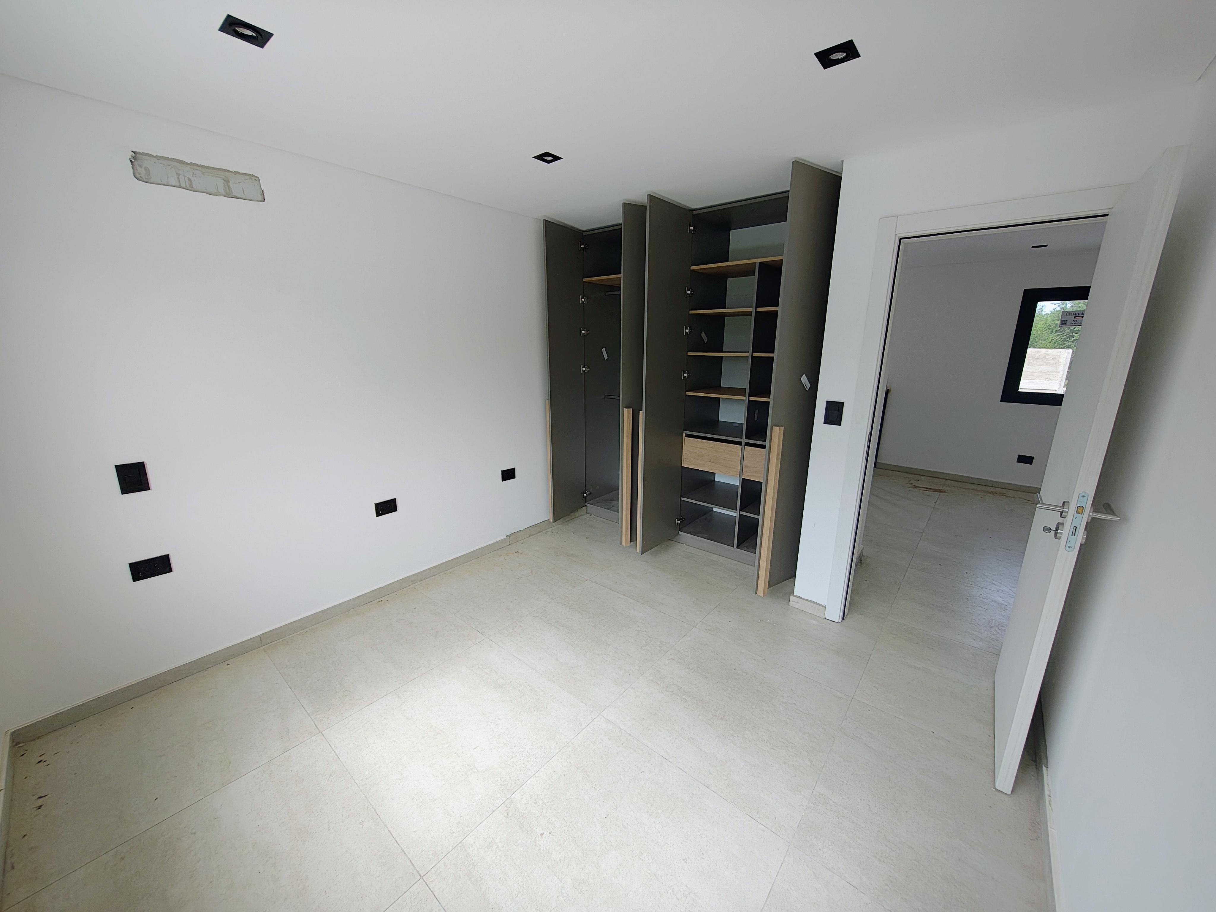 NUEVO MALAGUEÑO BARRIO CERRADO A ESTRENAR OPORTUNIDAD