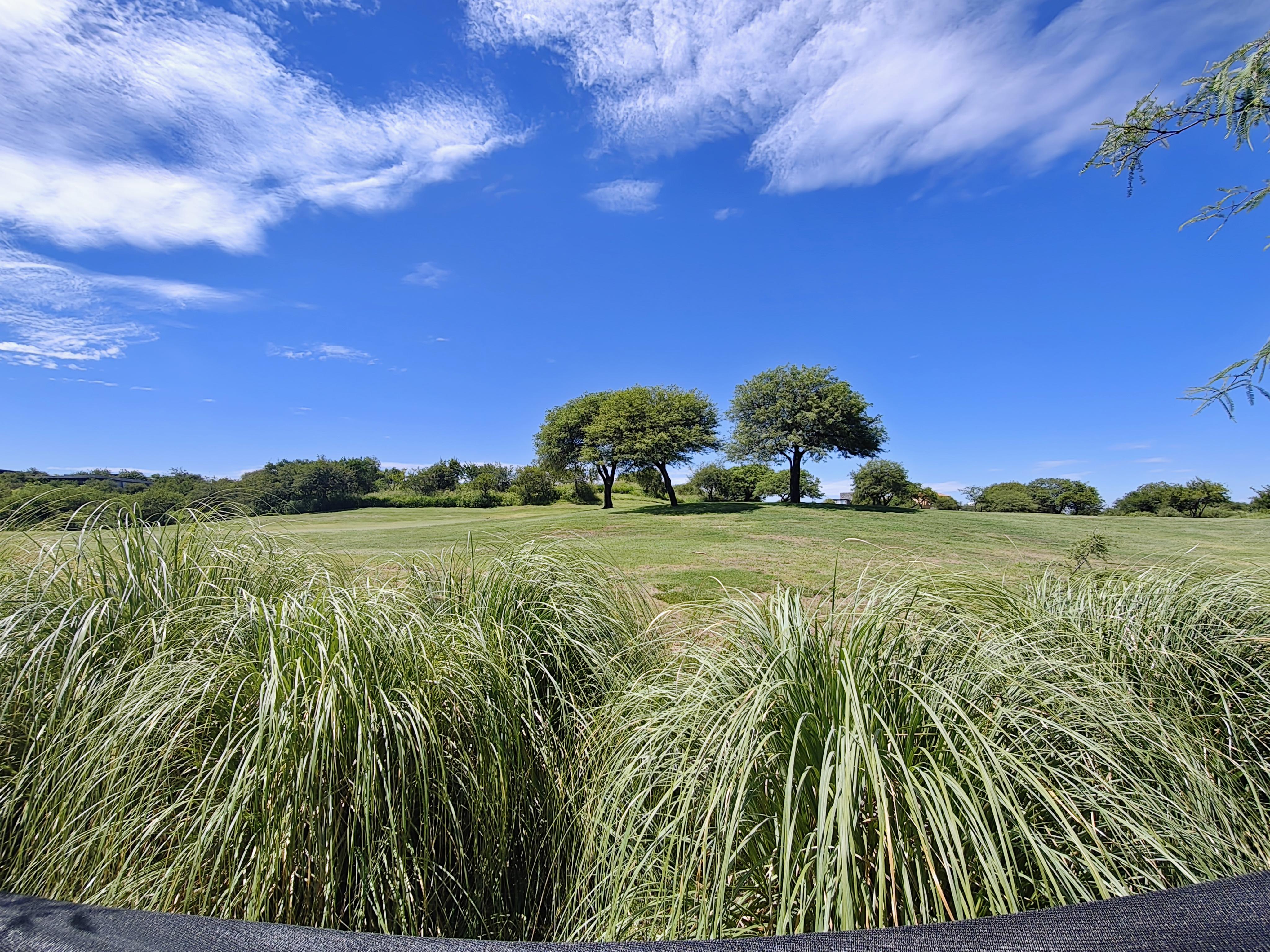 EL TERRON COUNTRY VENDO MODERNA CASA DE CATEGORIA CON FONDO AL GOLF