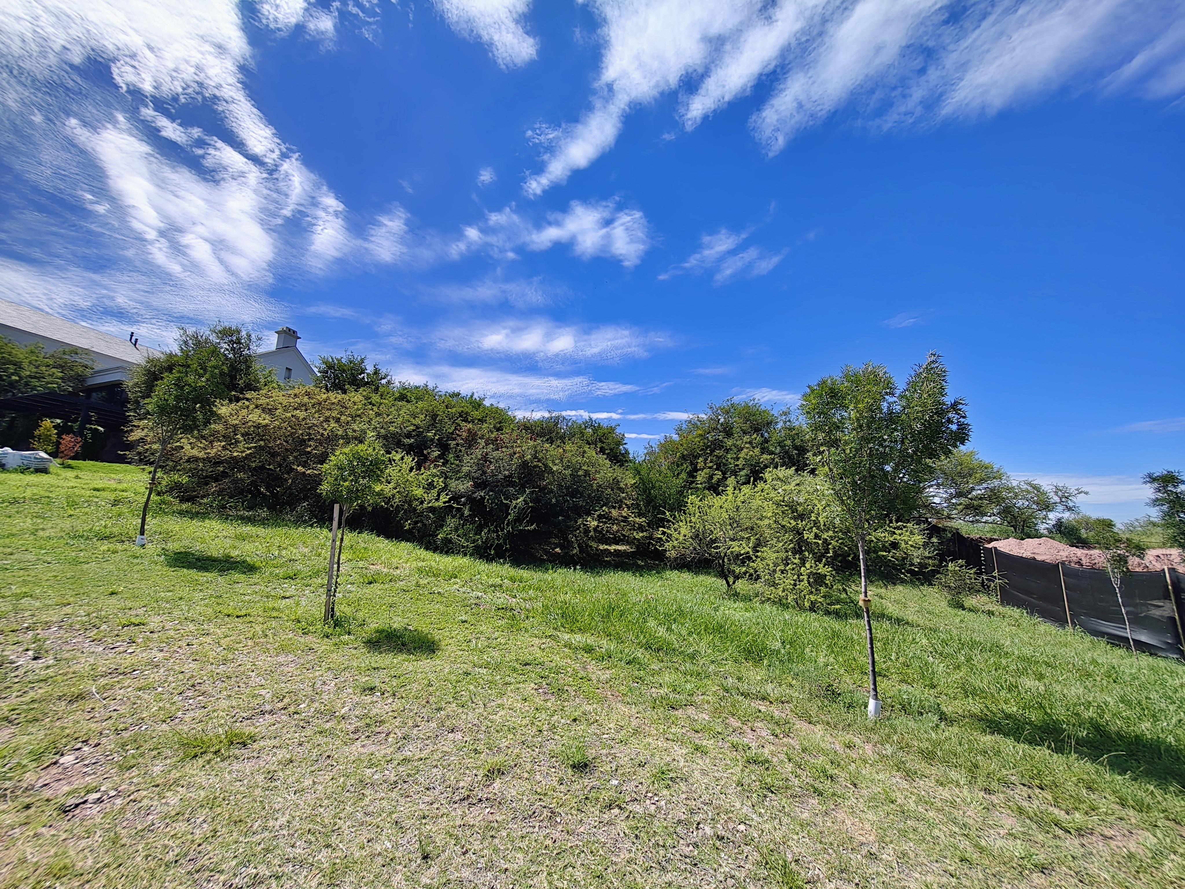 ESTANCIA EL TERRON COUNTRY VENDO EXCLUSIVO LOTE CON FONDO AL GOLF