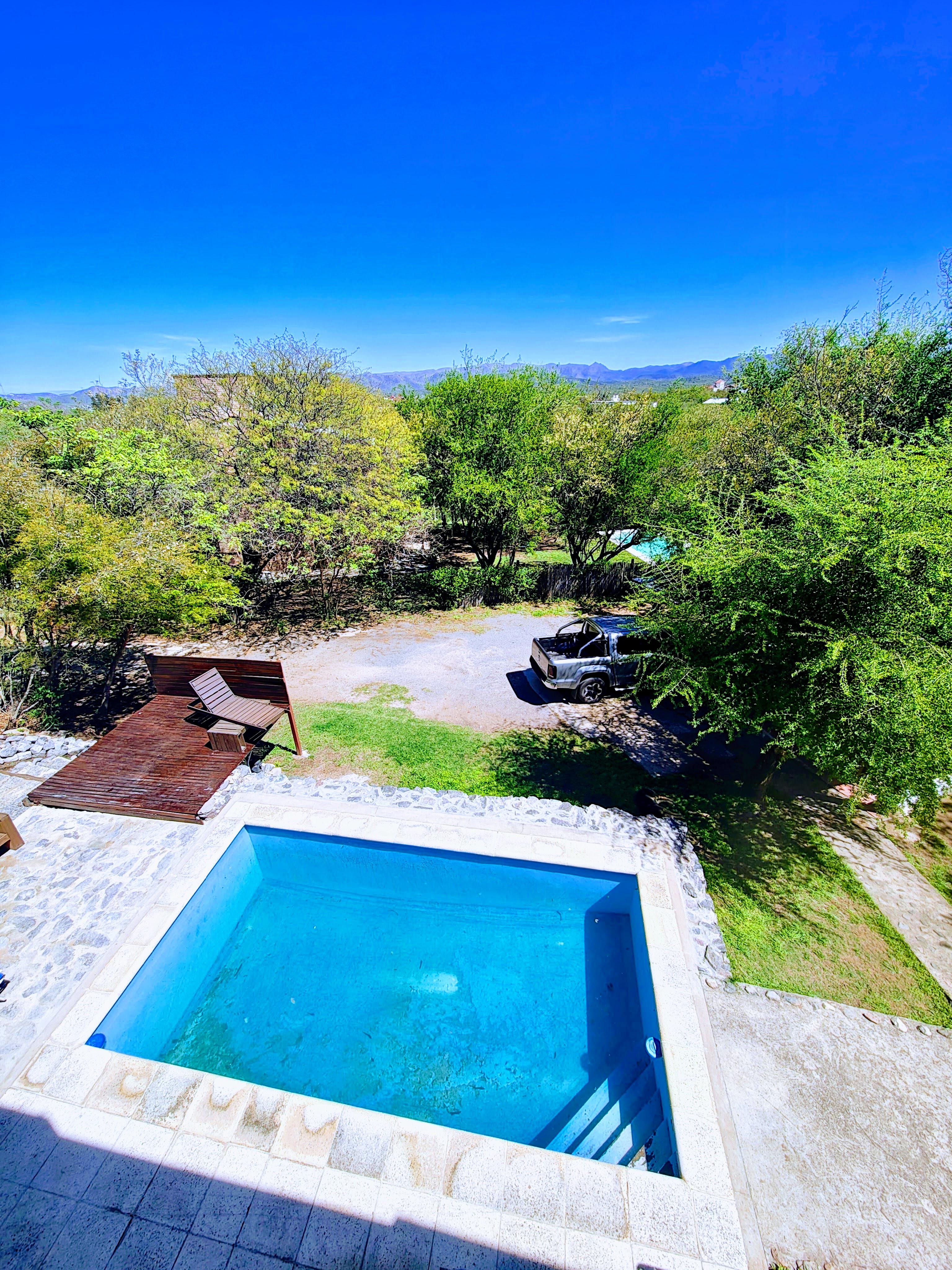 MENDIOLAZA OPORTUNIDAD EN BARRIO CERRADO VENDO MUY LINDA CASA