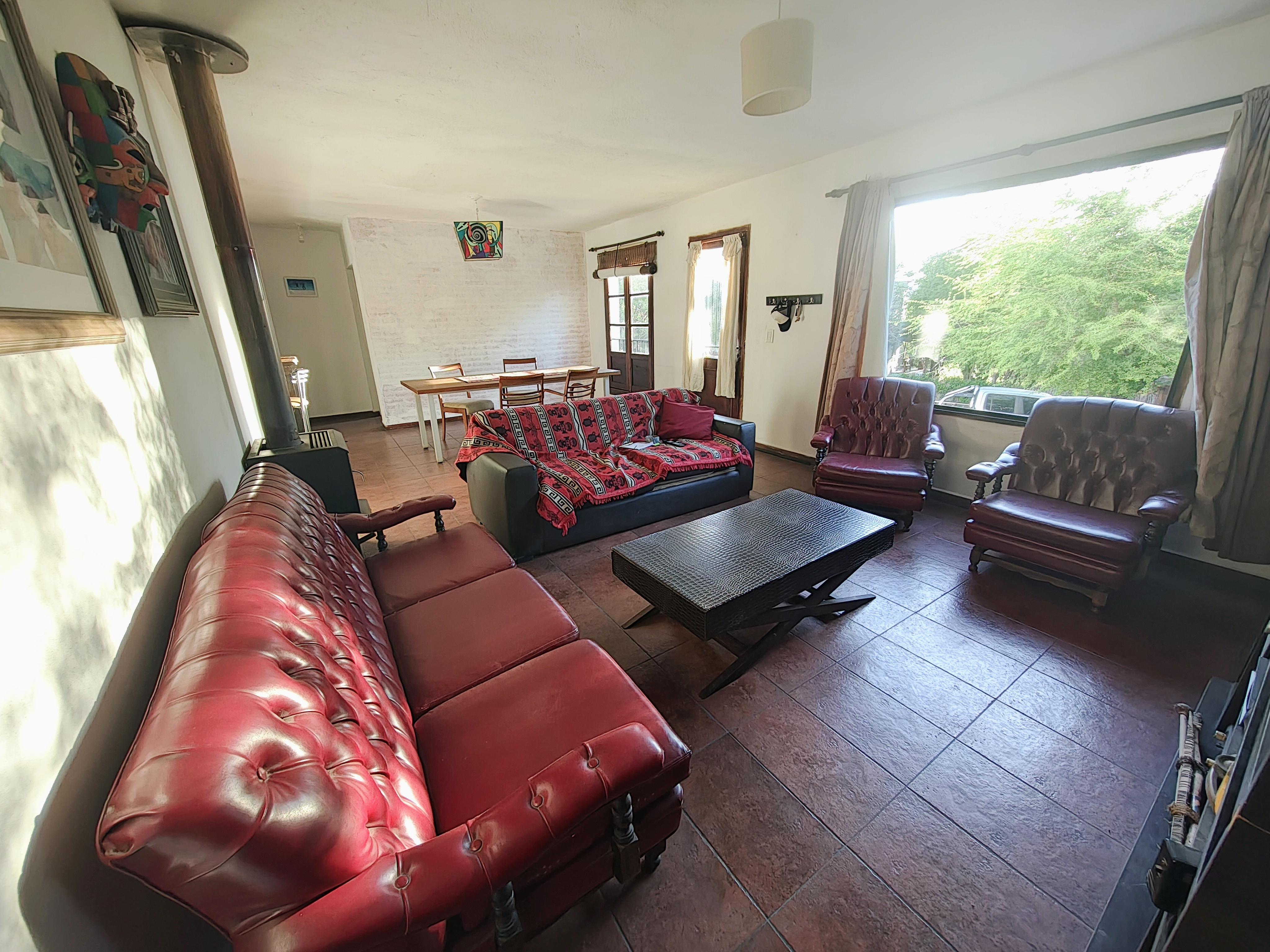 MENDIOLAZA OPORTUNIDAD EN BARRIO CERRADO VENDO MUY LINDA CASA