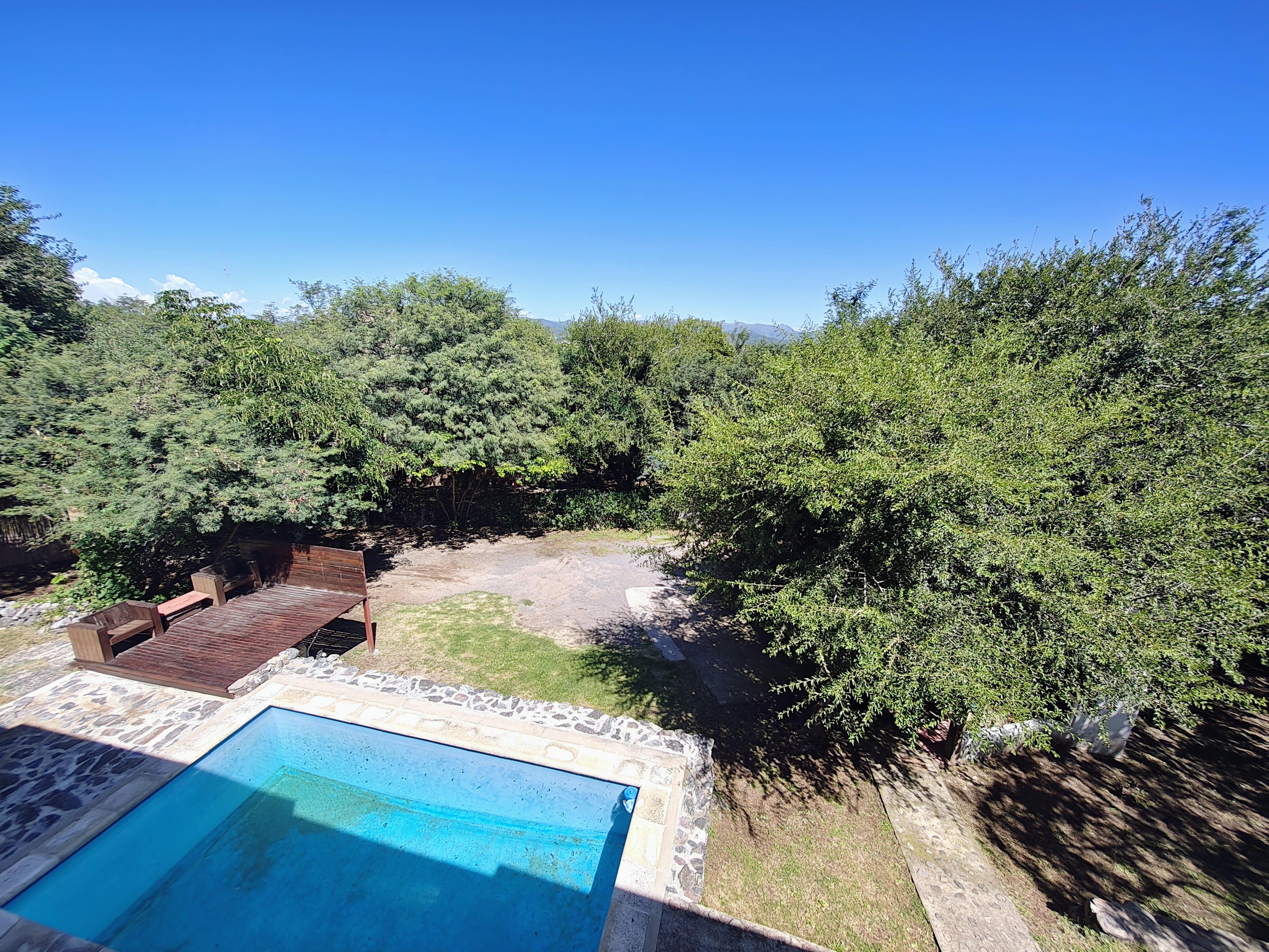 MENDIOLAZA OPORTUNIDAD EN BARRIO CERRADO VENDO MUY LINDA CASA