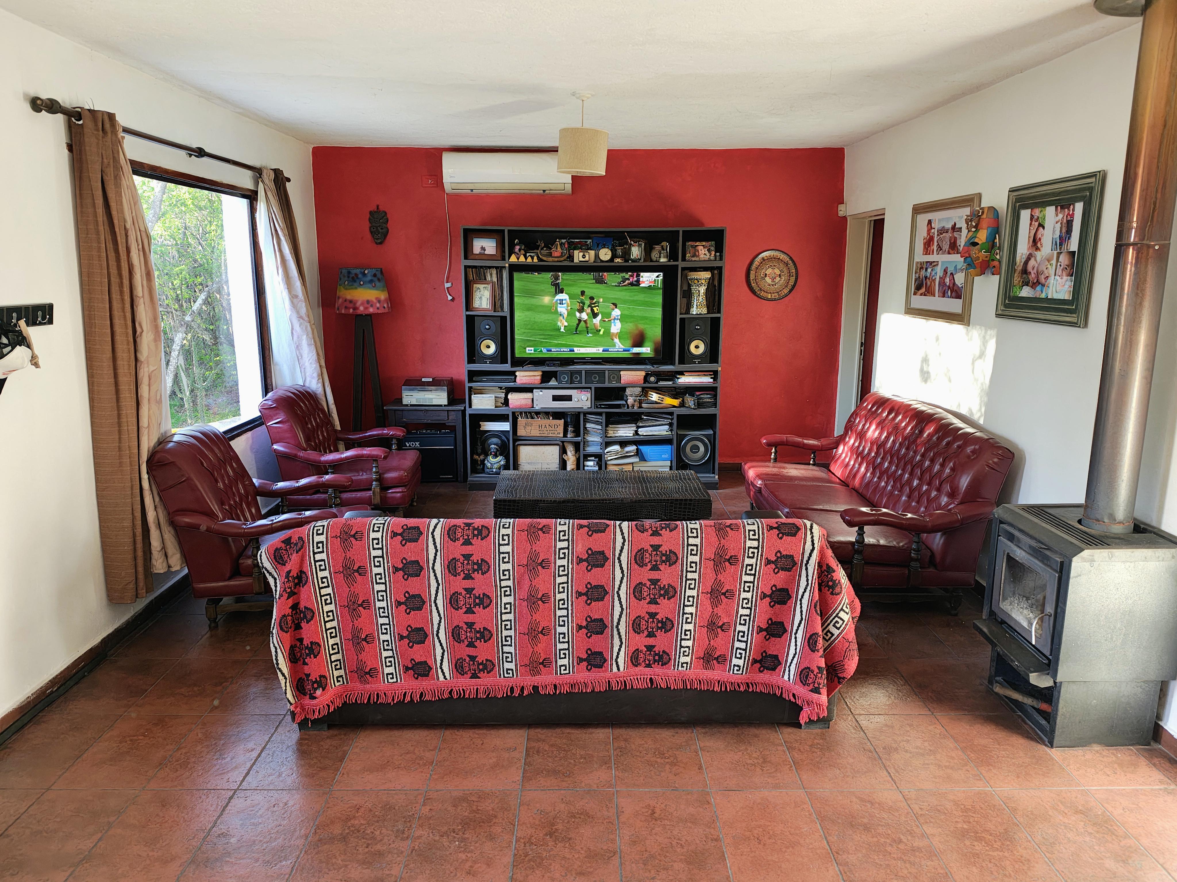 MENDIOLAZA OPORTUNIDAD EN BARRIO CERRADO VENDO MUY LINDA CASA