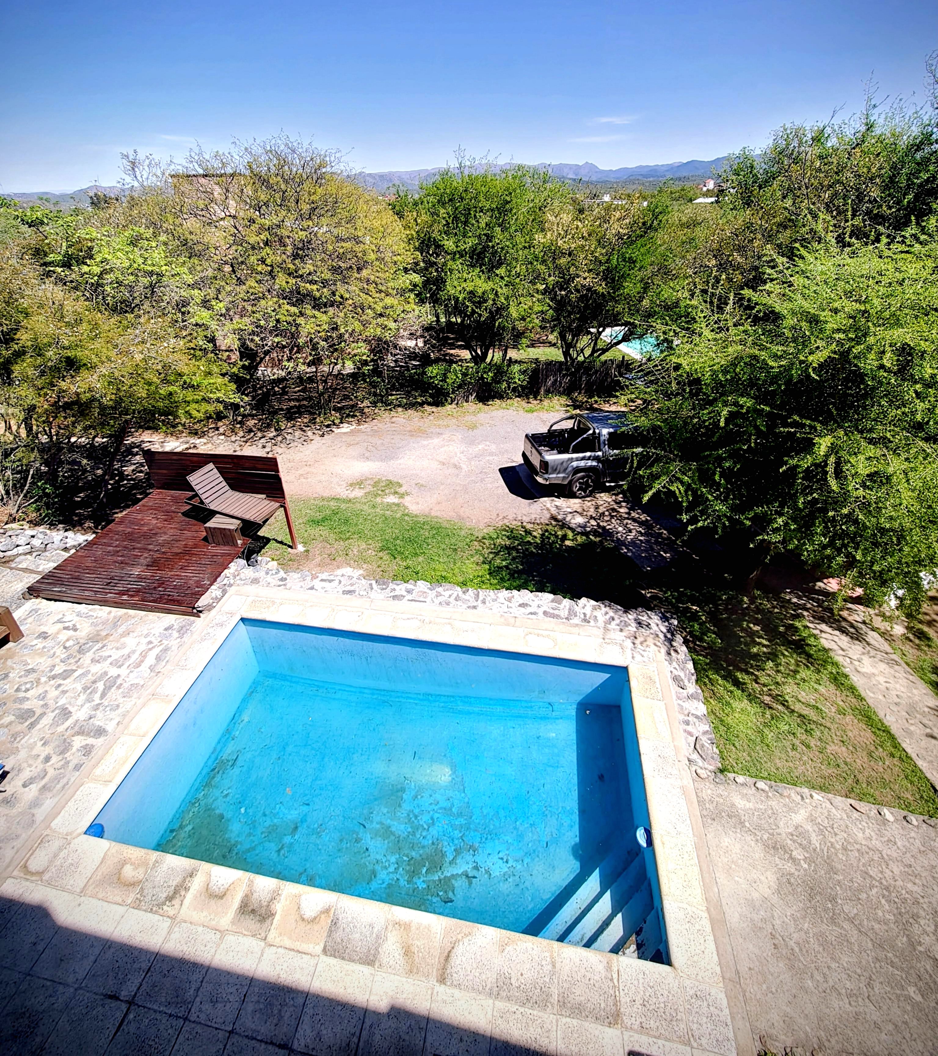 MENDIOLAZA OPORTUNIDAD EN BARRIO CERRADO VENDO MUY LINDA CASA