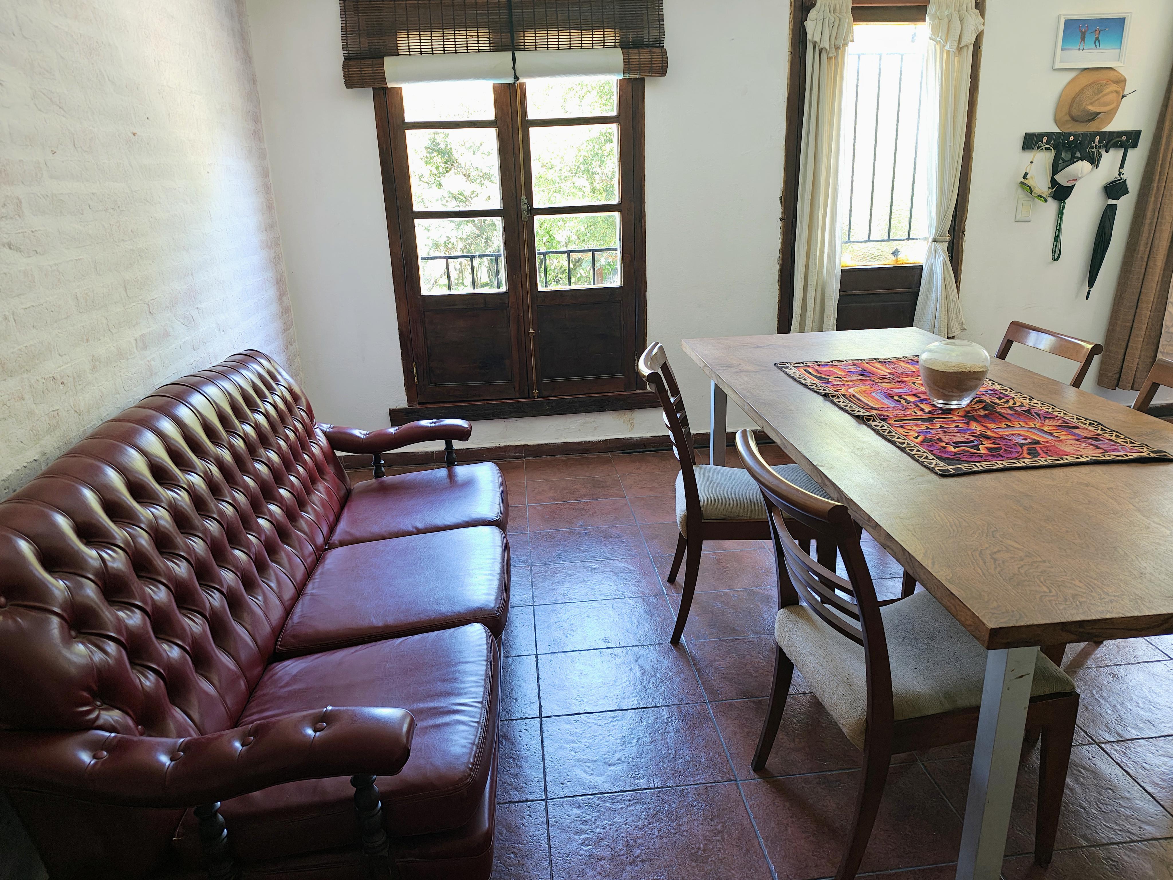 MENDIOLAZA OPORTUNIDAD EN BARRIO CERRADO VENDO MUY LINDA CASA