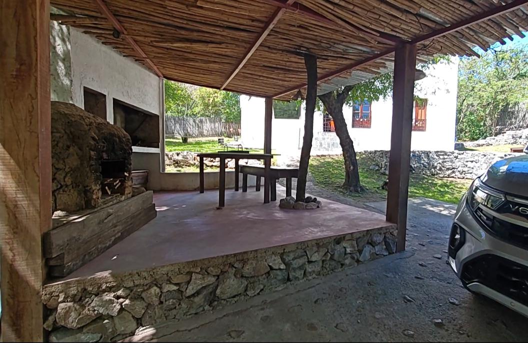 MENDIOLAZA OPORTUNIDAD EN BARRIO CERRADO VENDO MUY LINDA CASA