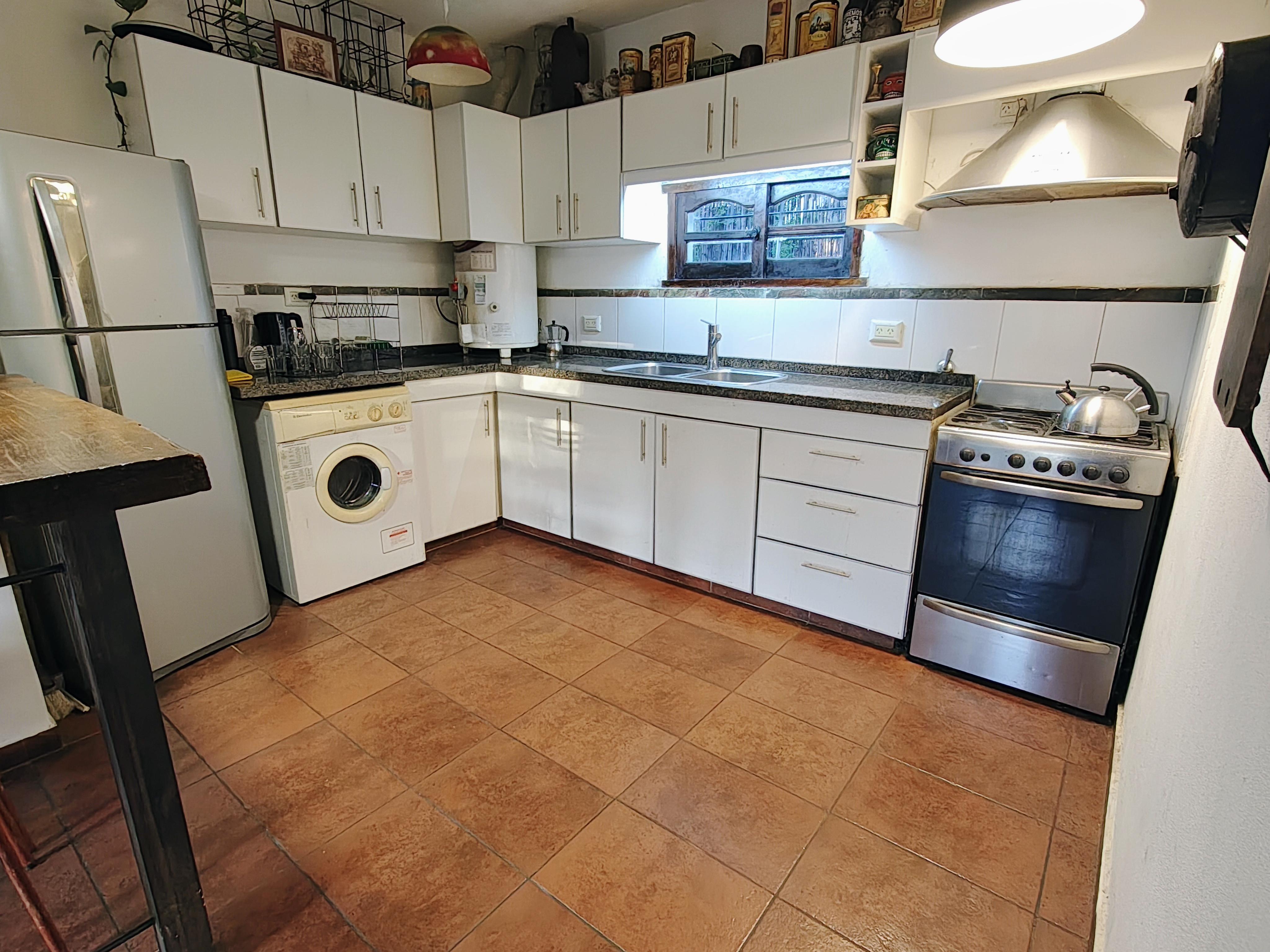 MENDIOLAZA OPORTUNIDAD EN BARRIO CERRADO VENDO MUY LINDA CASA