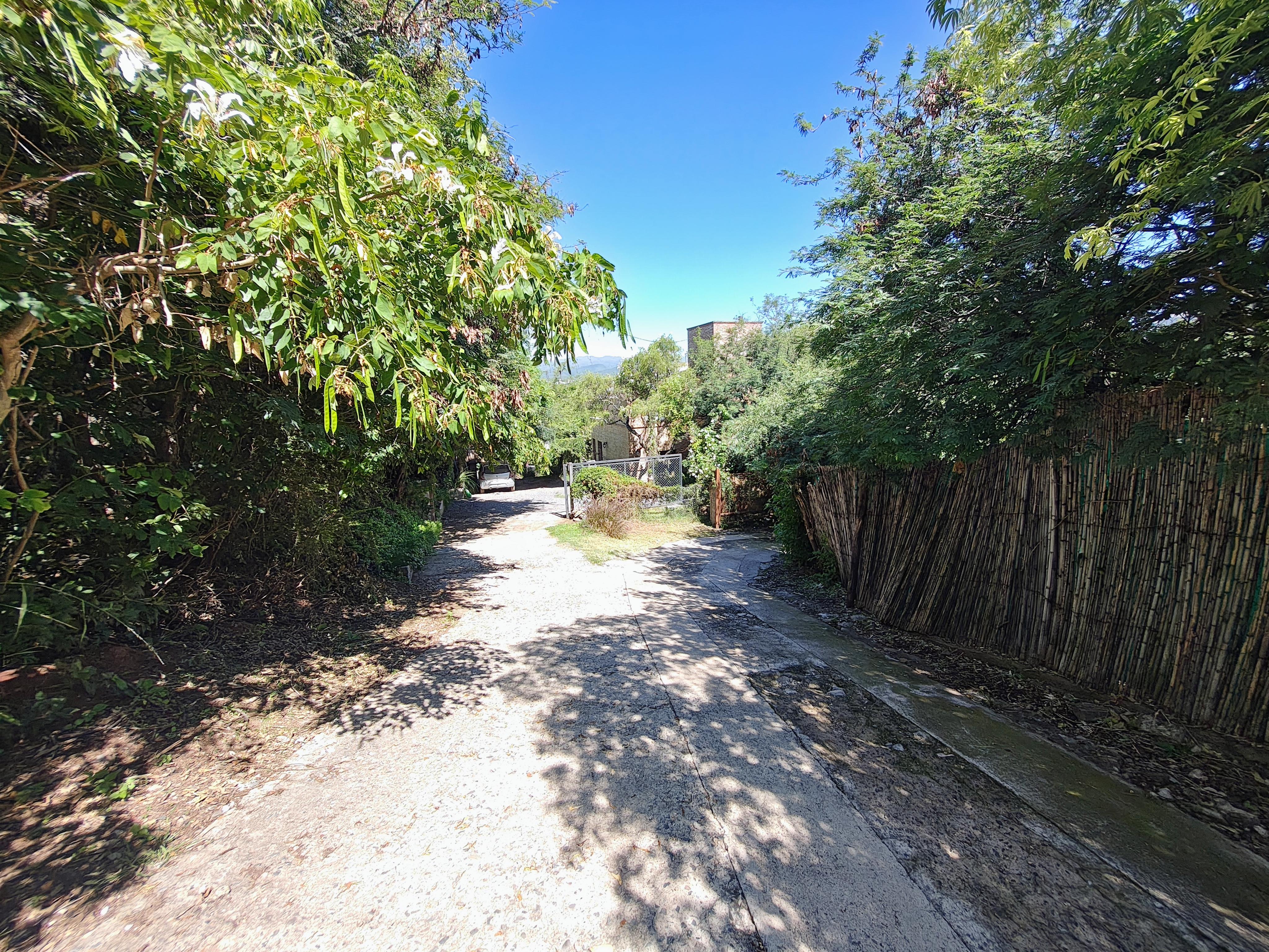 MENDIOLAZA OPORTUNIDAD EN BARRIO CERRADO VENDO MUY LINDA CASA
