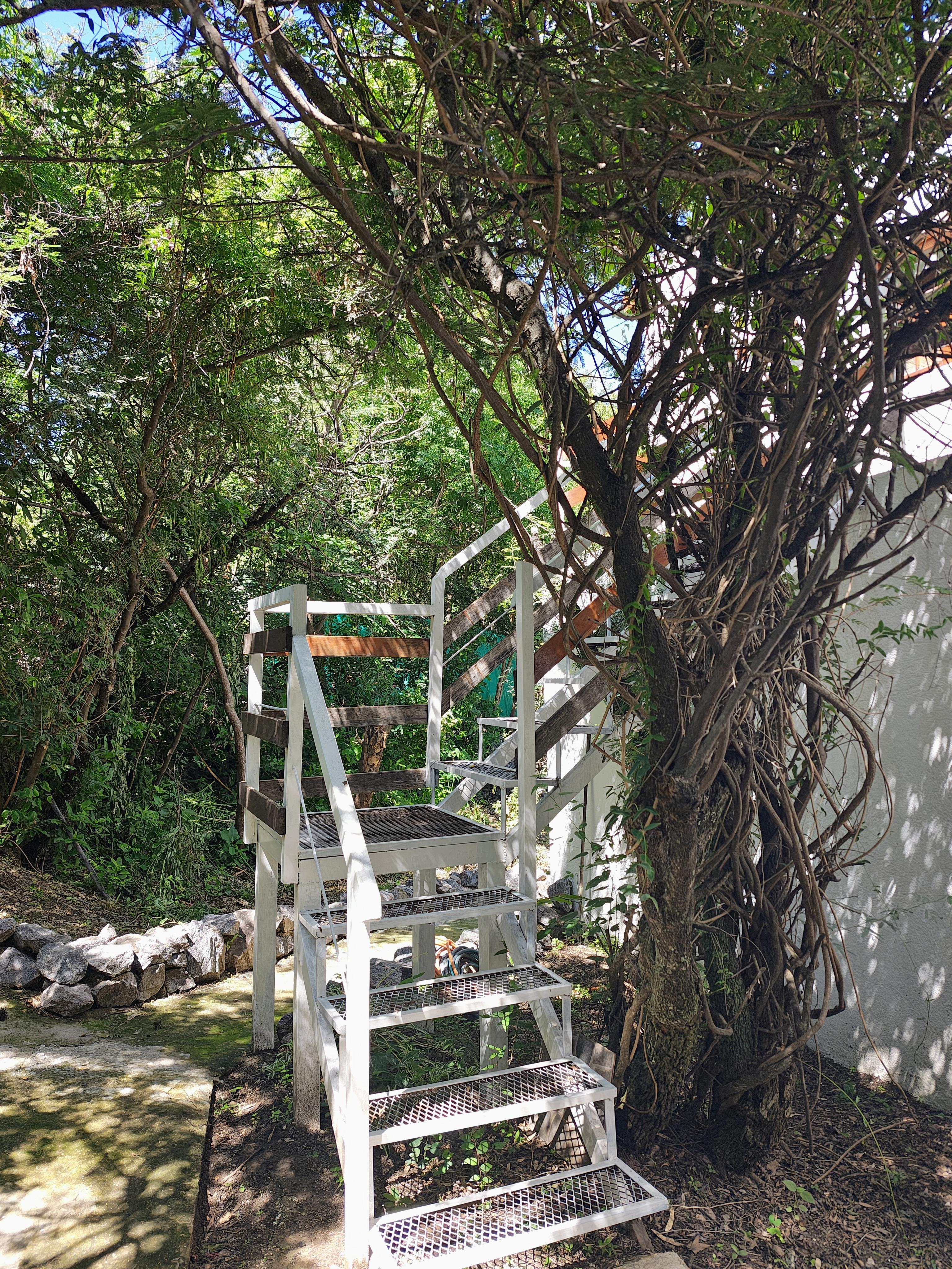 MENDIOLAZA OPORTUNIDAD EN BARRIO CERRADO VENDO MUY LINDA CASA