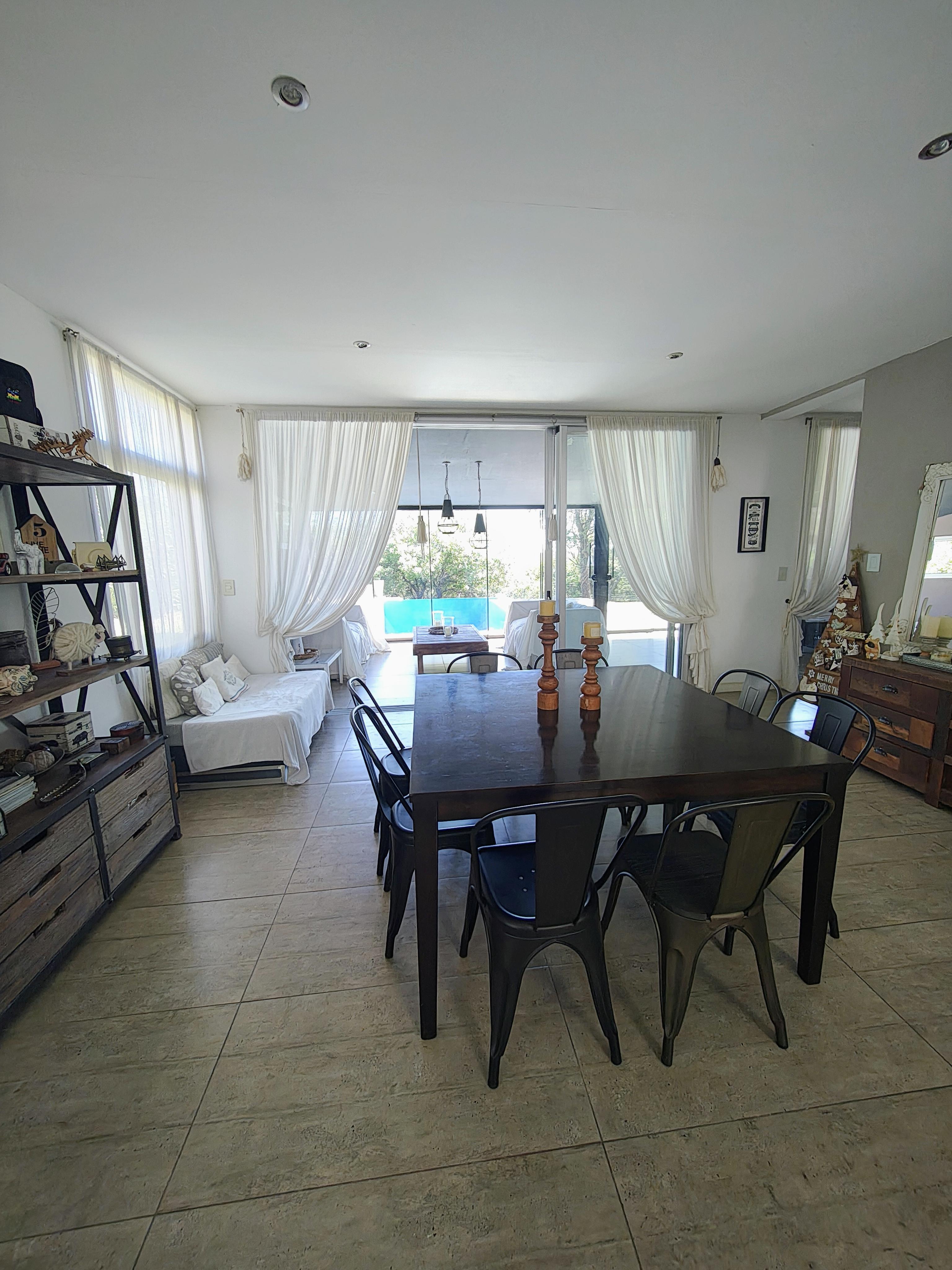 Q2 COUNTRY MENDIOLAZA VENDO MUY LINDA CASA ESTILO MINIMALISTA