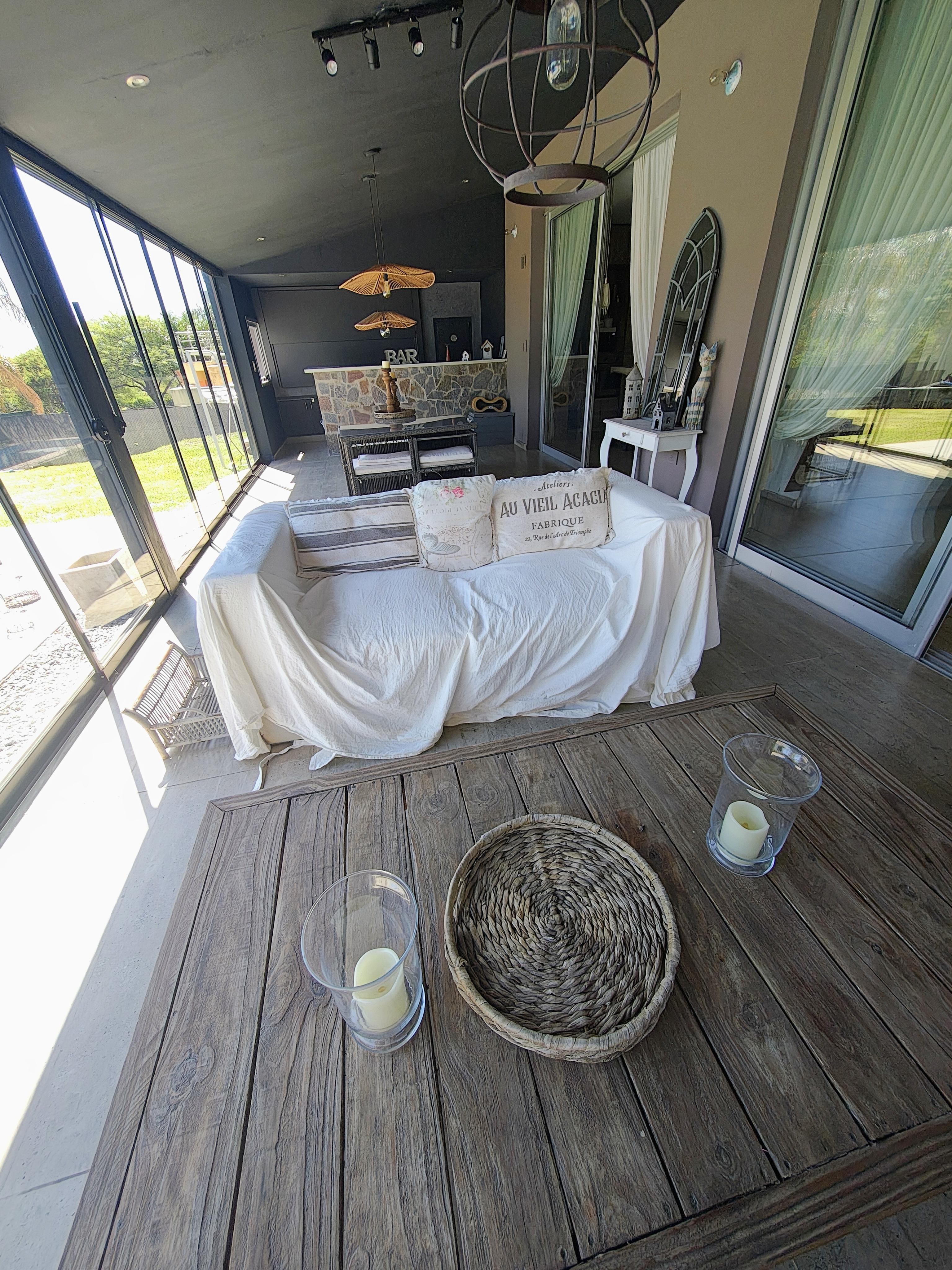 Q2 COUNTRY MENDIOLAZA VENDO MUY LINDA CASA ESTILO MINIMALISTA